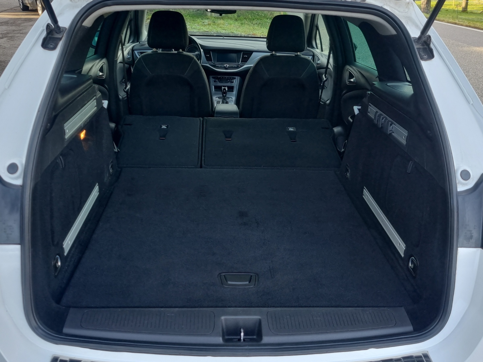 OPEL Astra Sports Tourer 1.4 T Edition S/S - 10