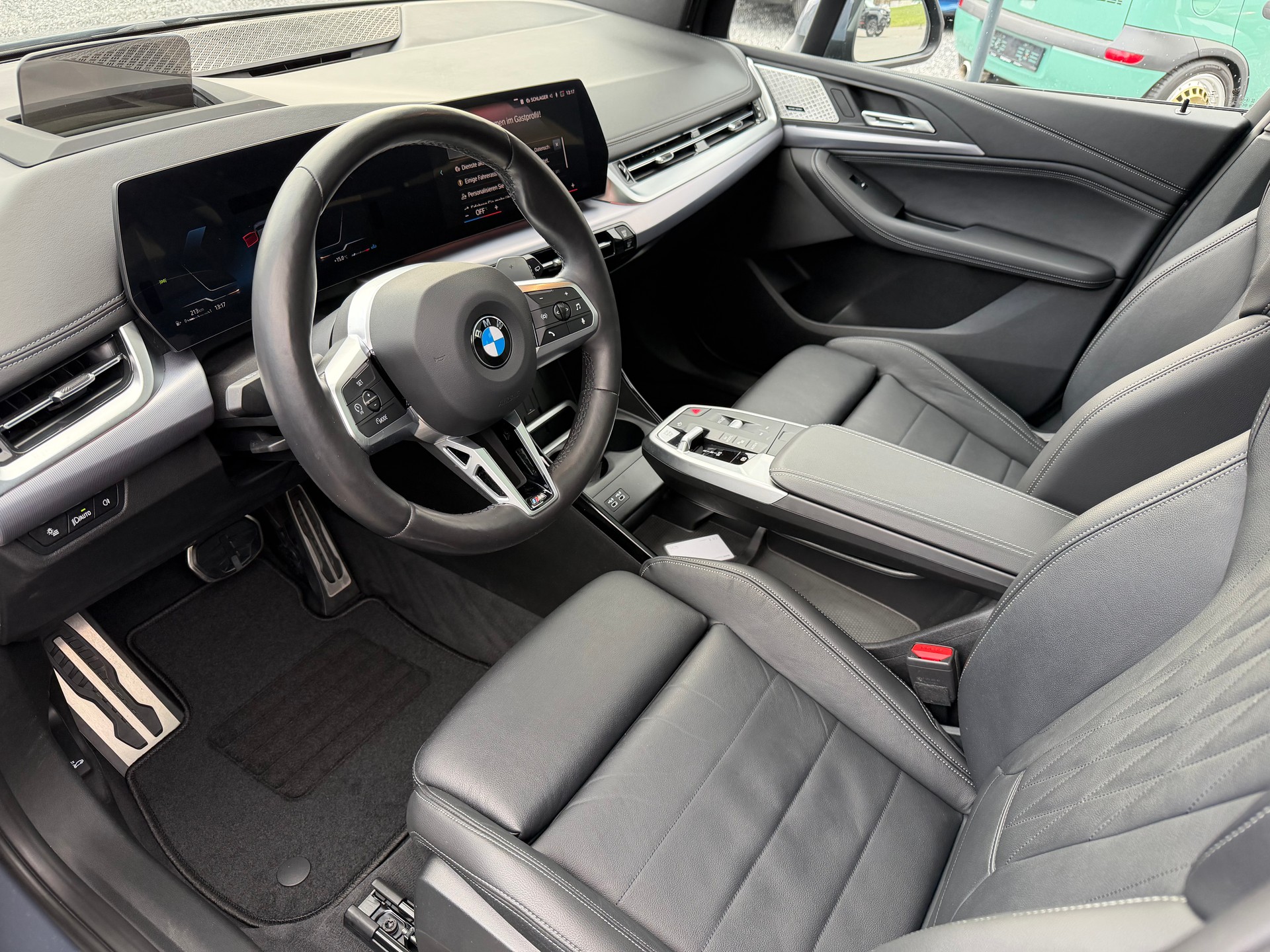 BMW 223i Active Tourer M Sport DKG - 10