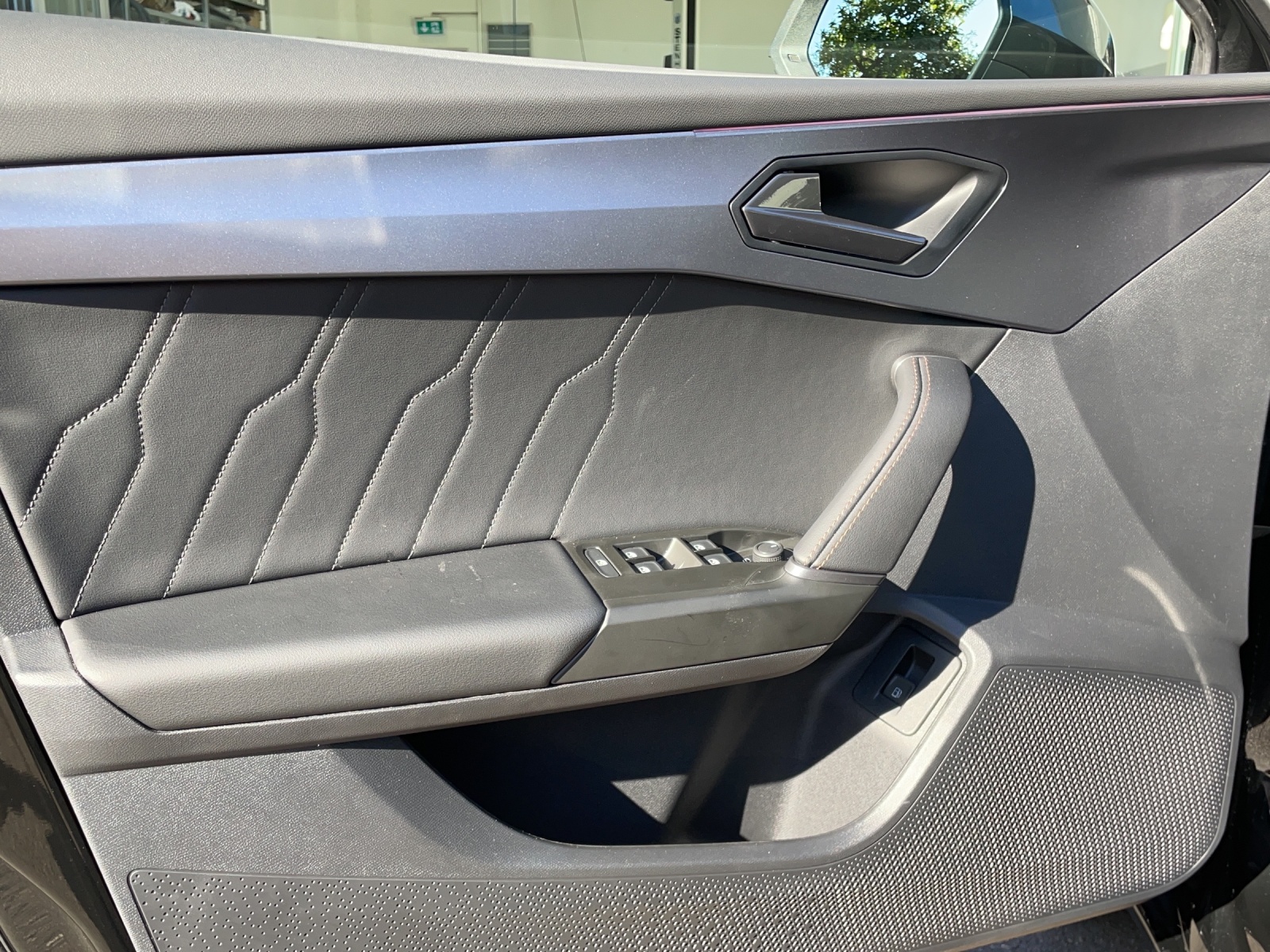 CUPRA LEON 1.4 e-HYBRID pHEV Inicio DSG - 11