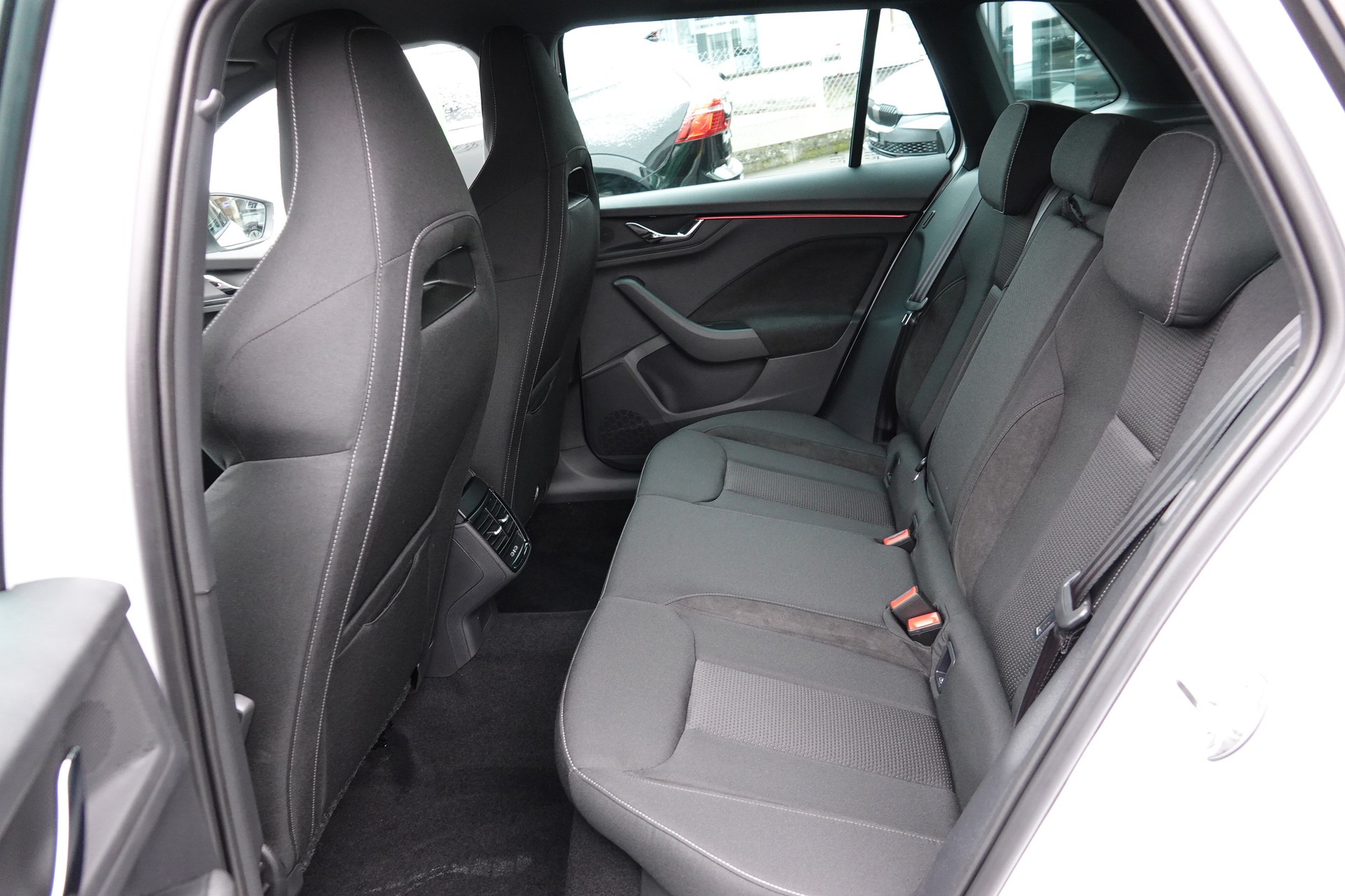 SKODA Kamiq 1.0 TSI Dynamic - 16