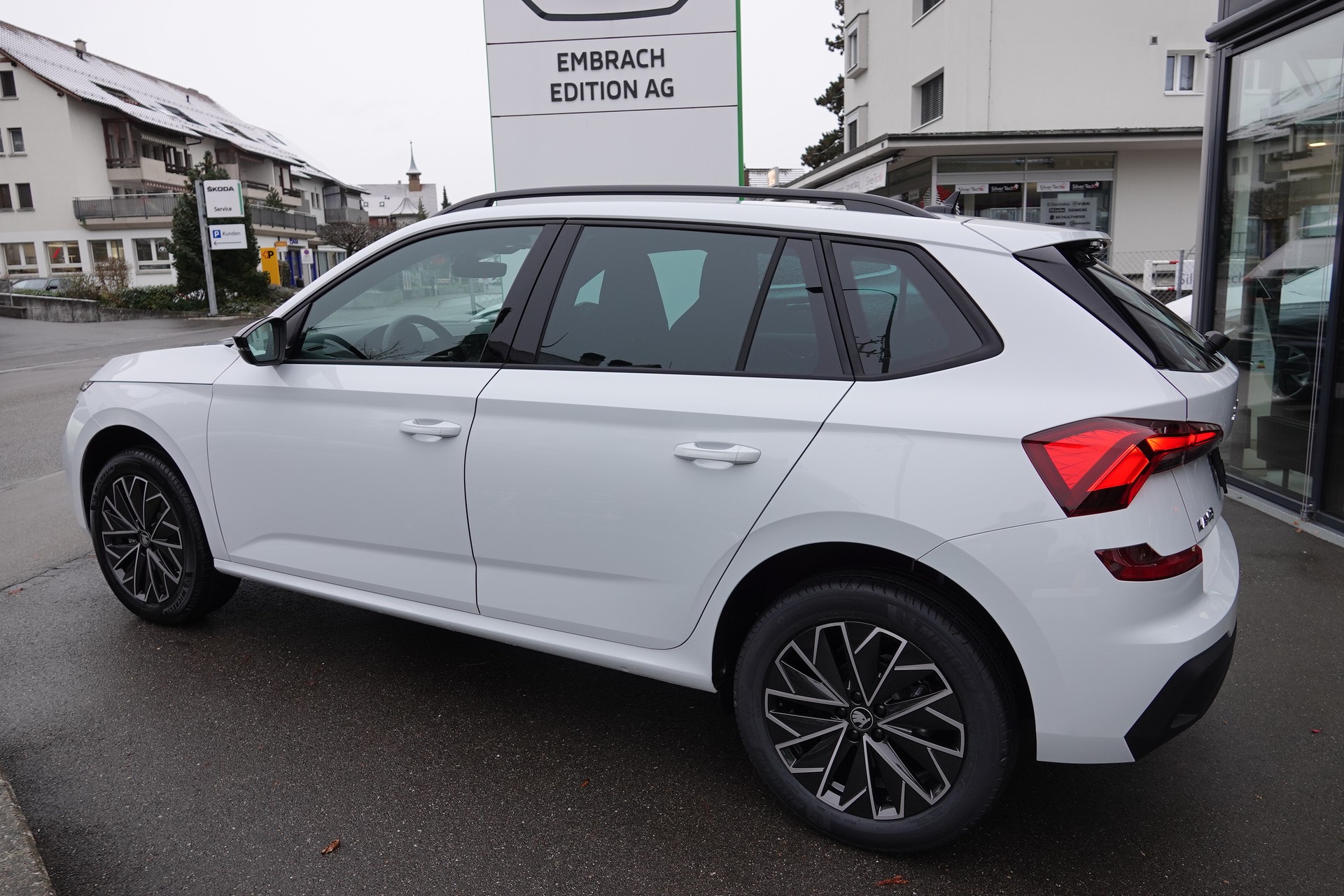 SKODA Kamiq 1.0 TSI Dynamic - 6