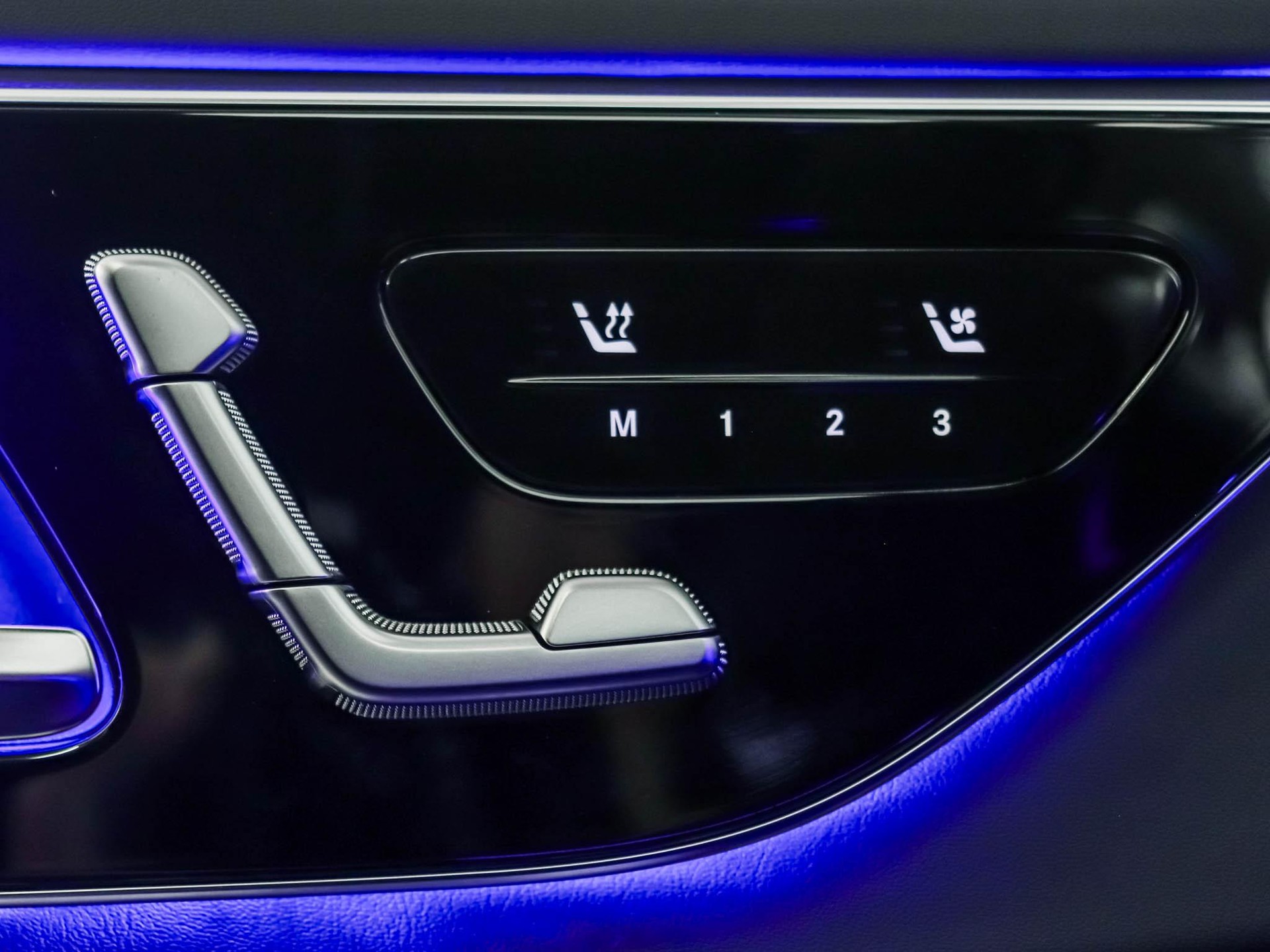 MERCEDES-BENZ C 43 AMG 4MATIC "Executive Edition" - 13