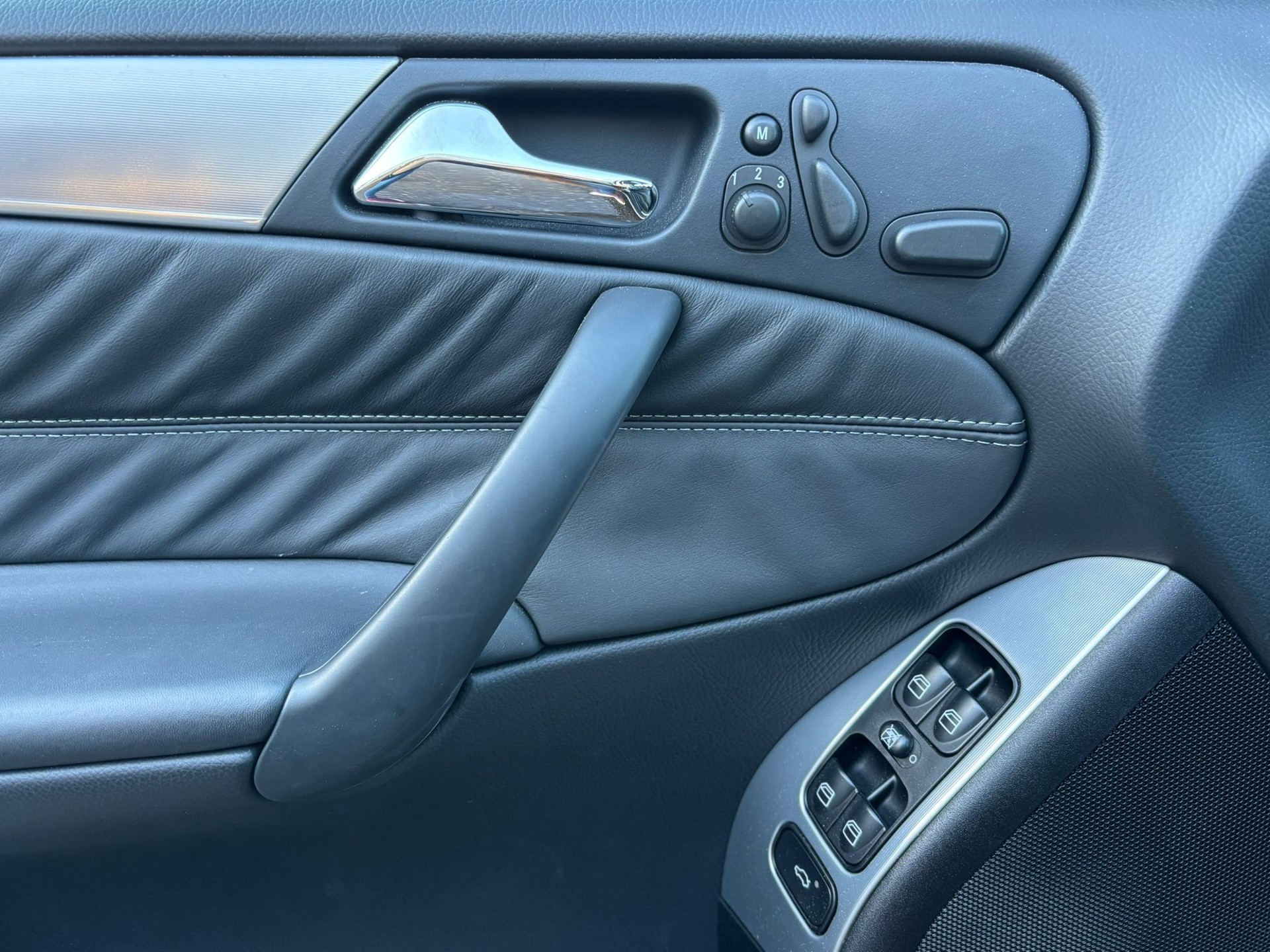 MERCEDES-BENZ C 55 AMG Automatic - 13