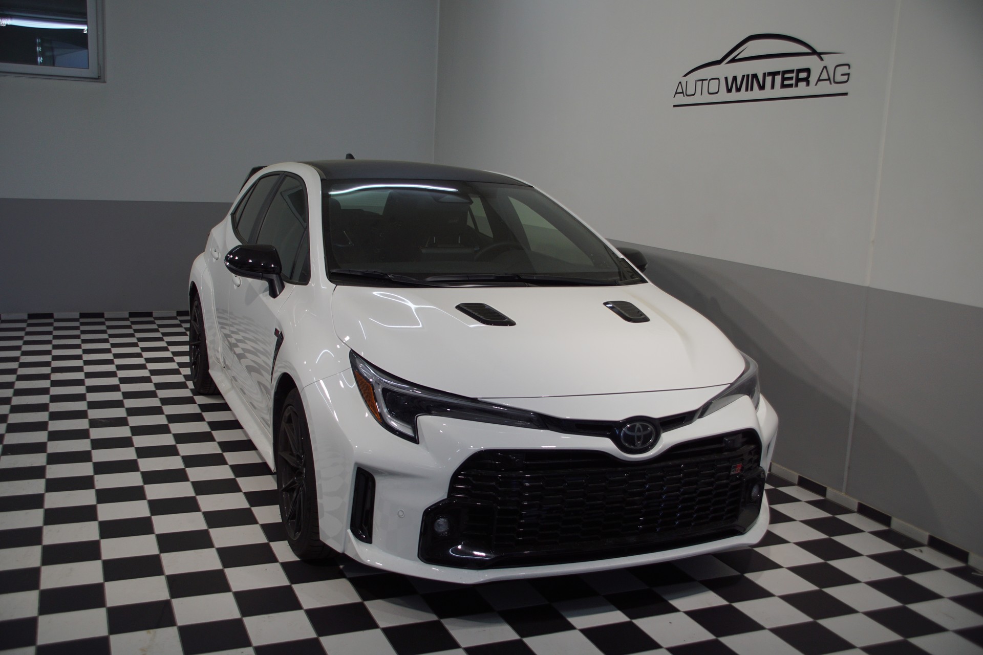 TOYOTA GR Corolla Circuit Edition - 4