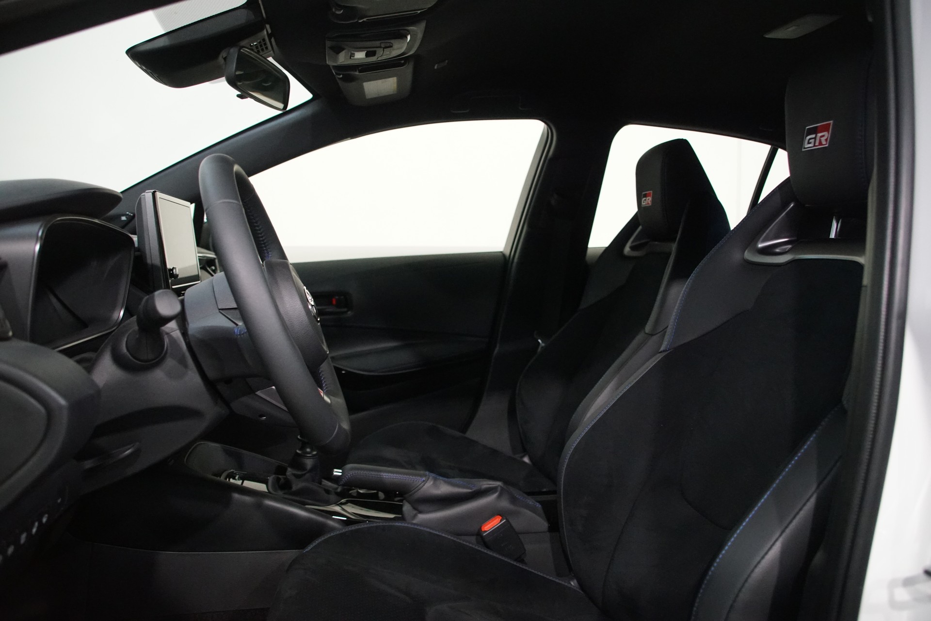 TOYOTA GR Corolla Circuit Edition - 13