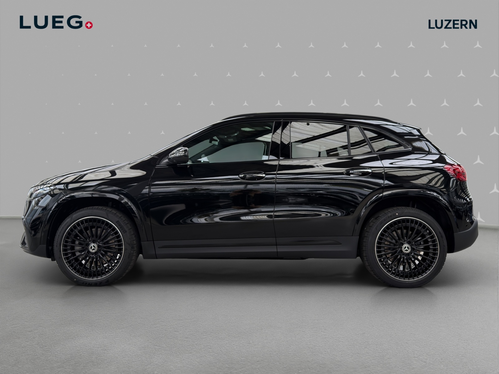 MERCEDES-BENZ EQA 300 66,5kWh 4Matic Excellence - 2