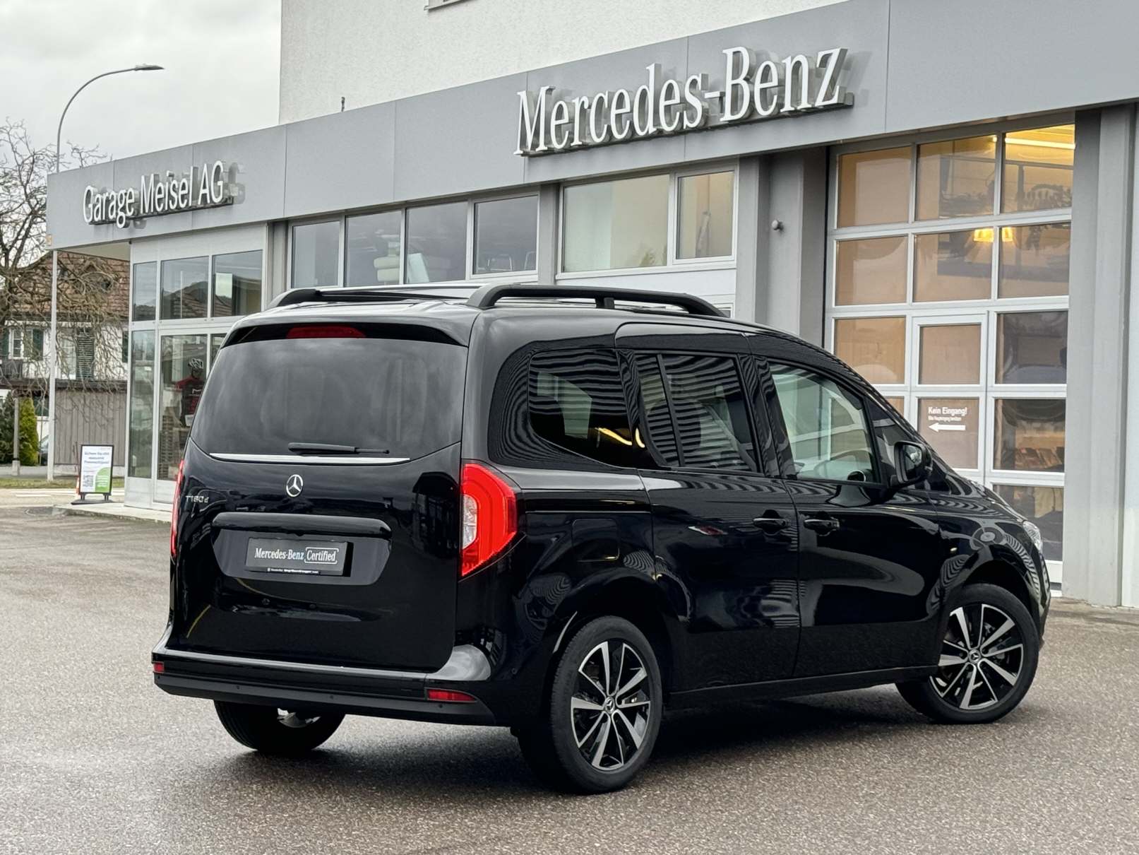MERCEDES-BENZ T 180d Progressive Van S - 3