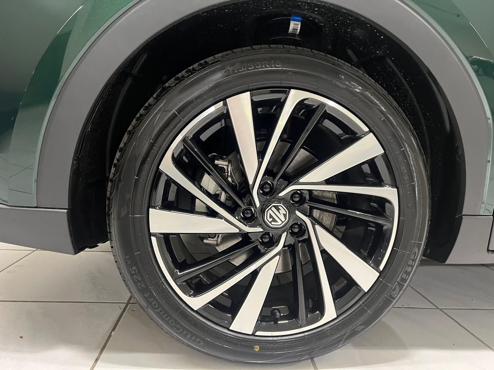 MG ZS 1.5 HEV Luxury - 7