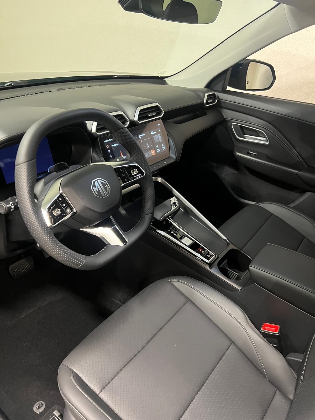 MG ZS 1.5 HEV Luxury - 10