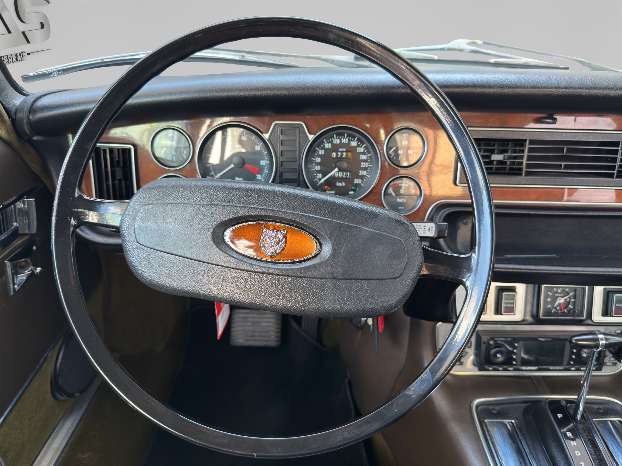 JAGUAR XJ 13