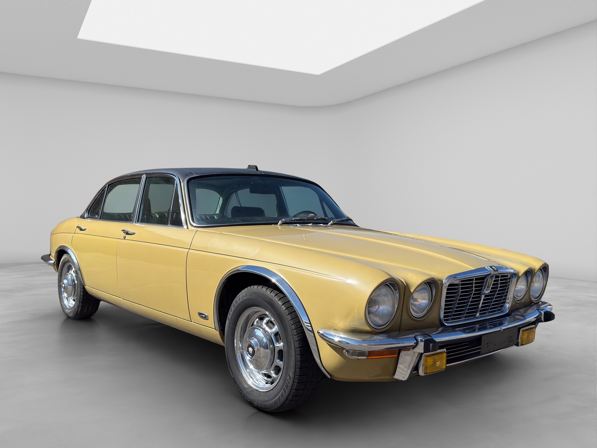 JAGUAR XJ 6