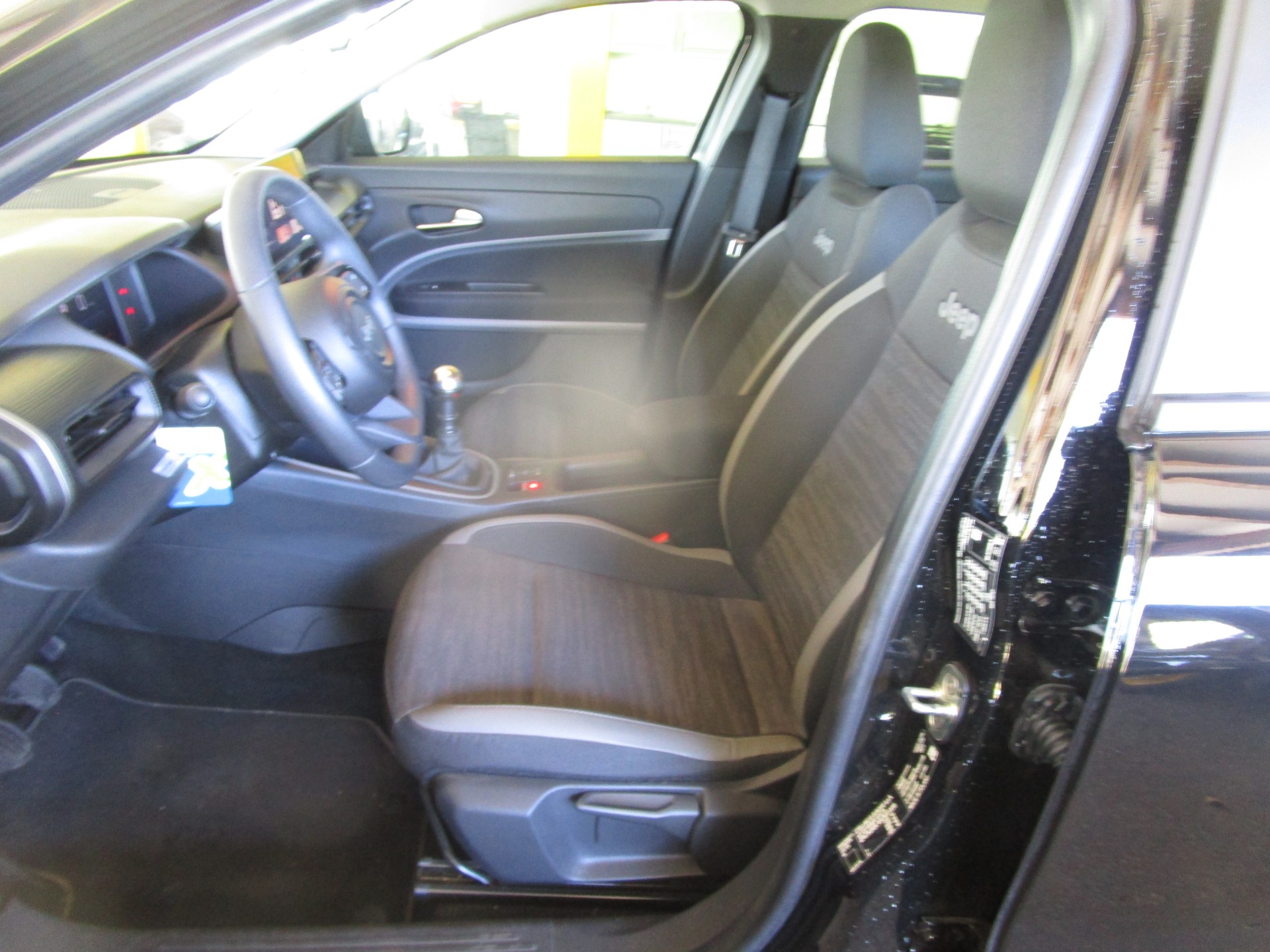 JEEP Avenger 1.2 Turbo Longitude - 8
