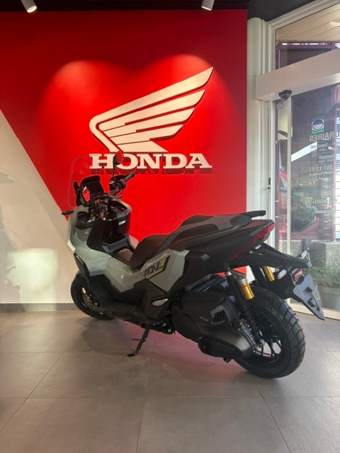 HONDA ADV 350 - 5