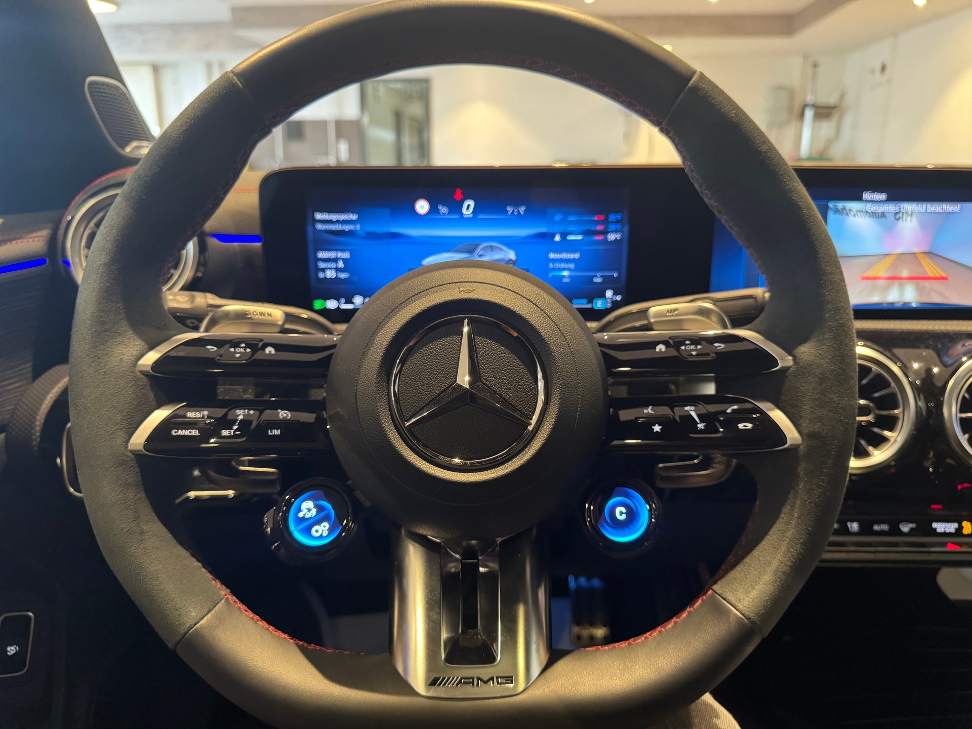 MERCEDES-BENZ CLA 35 AMG 4matic - 18