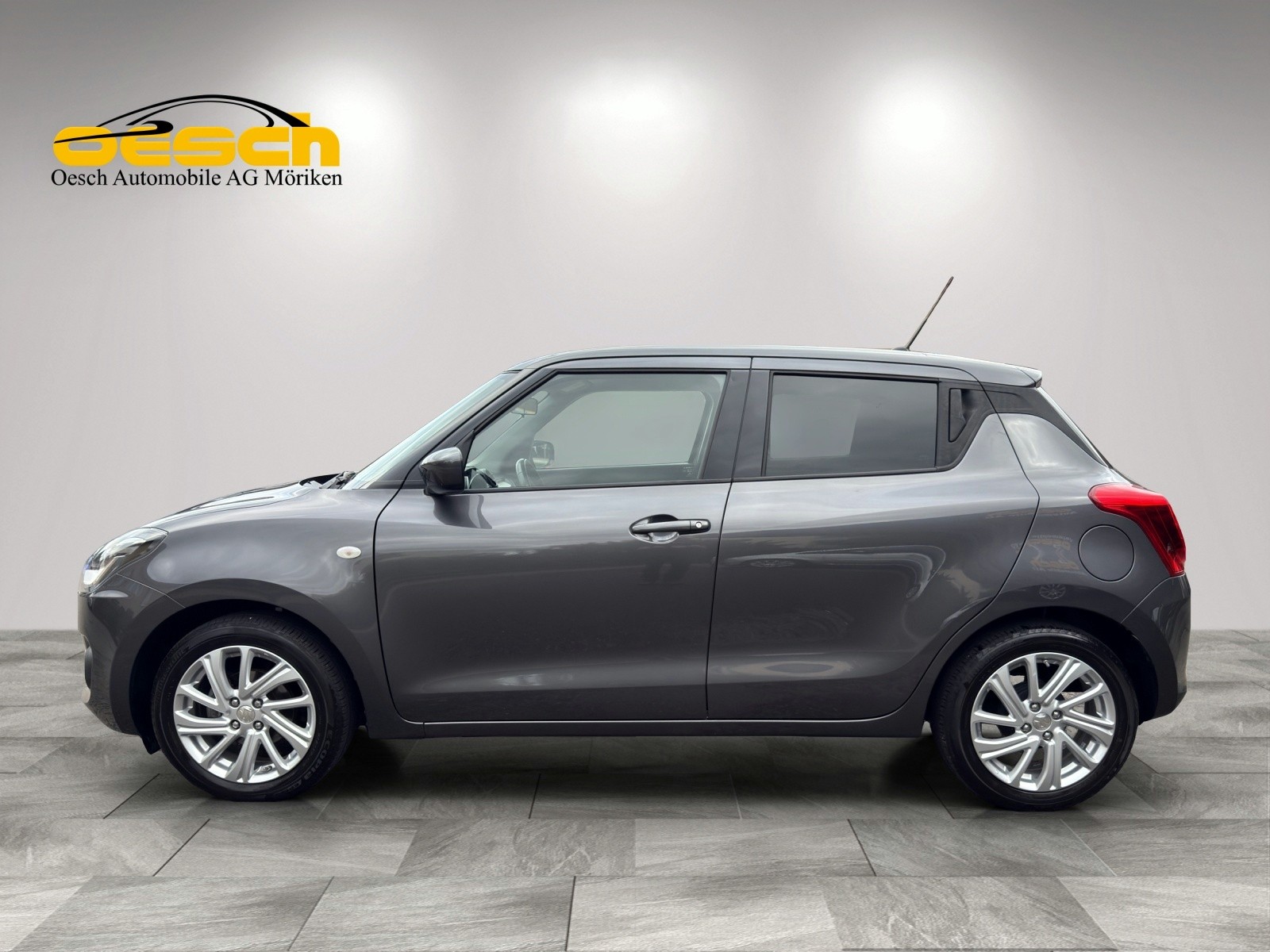 SUZUKI Swift 1.2 Compact+ Hybrid - 2