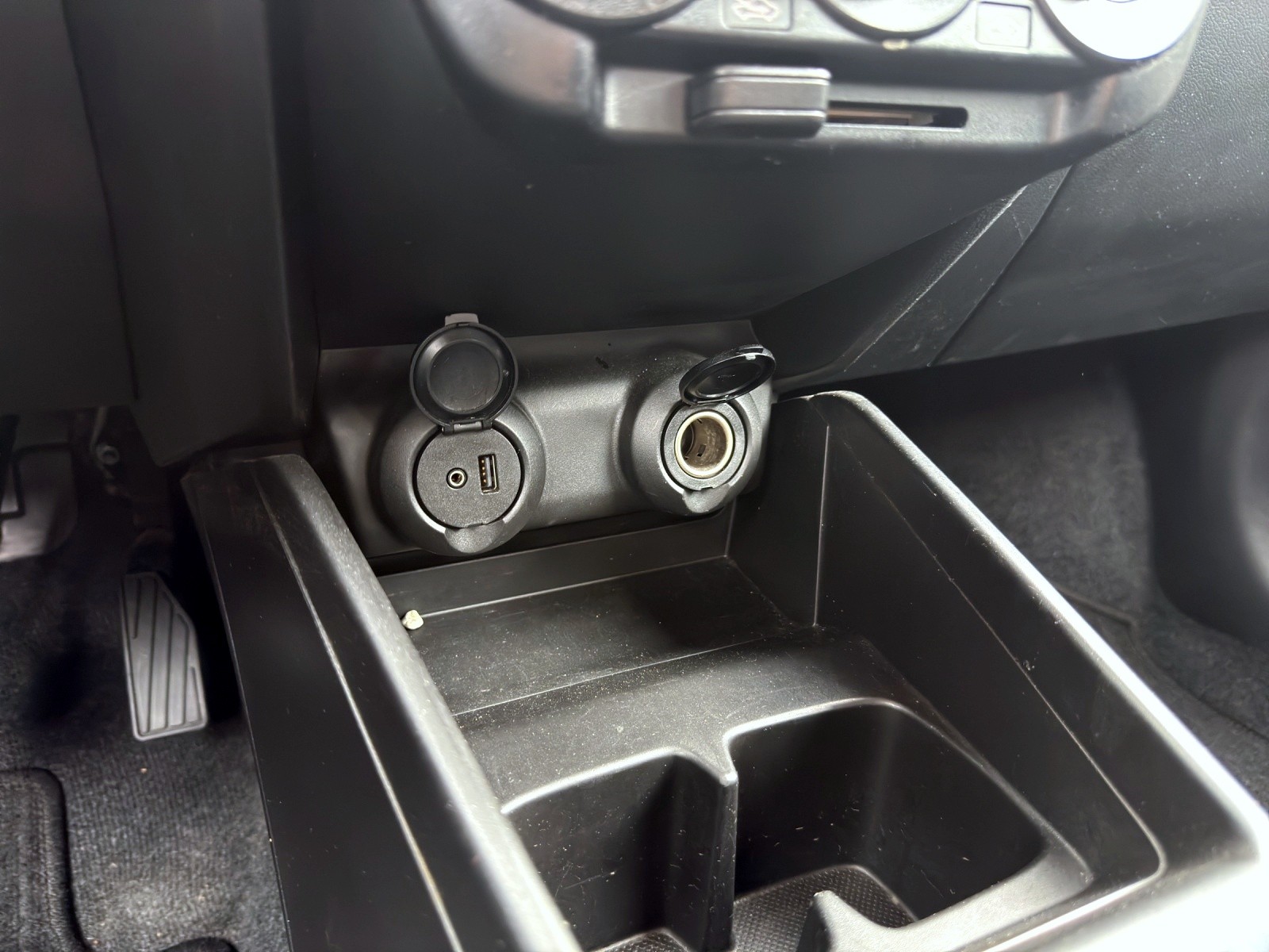 SUZUKI Swift 1.2 Compact+ Hybrid - 12