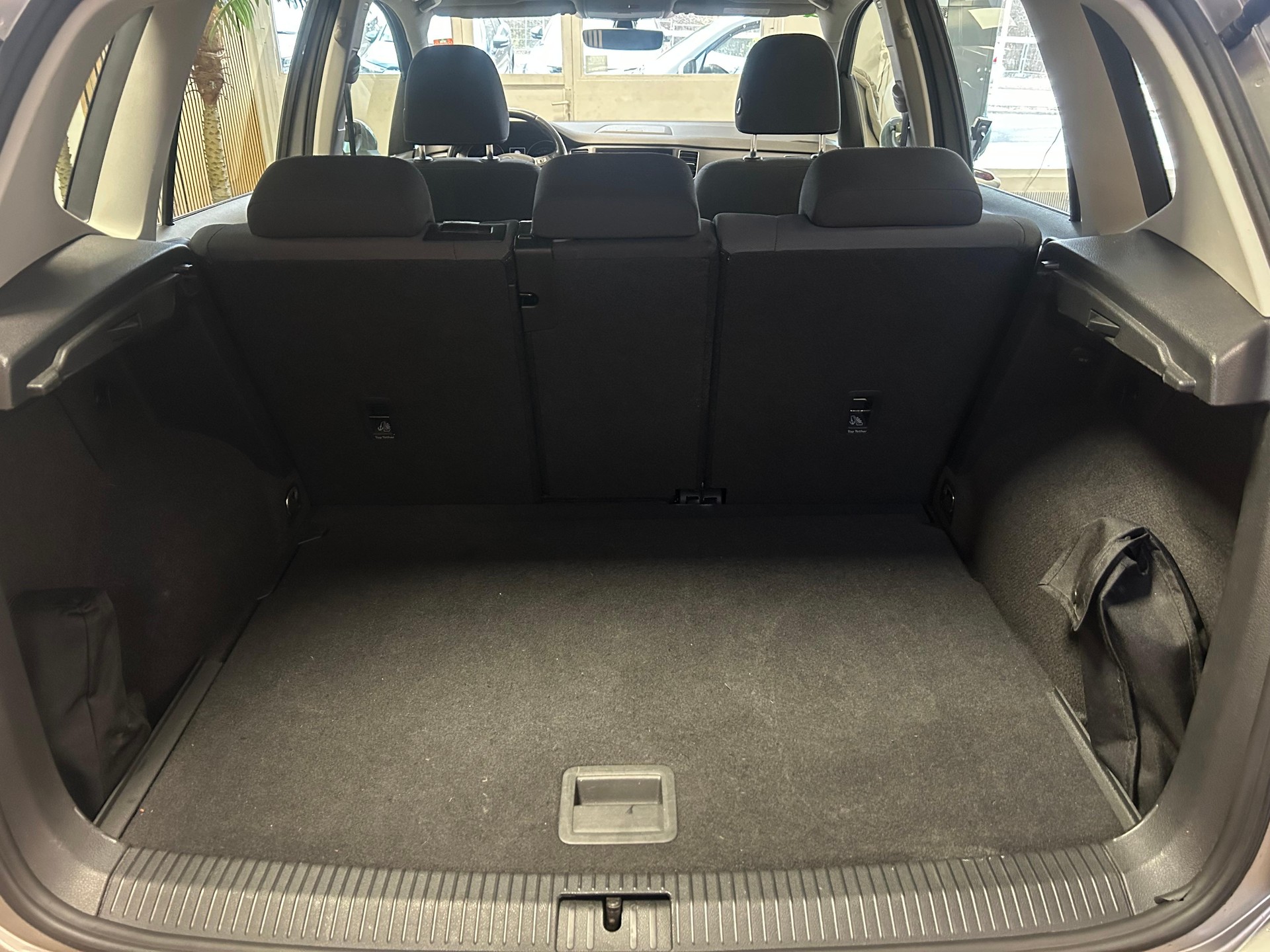 VW Golf VII Sportsvan 1.5 TSI 150 Highline DSG - 19