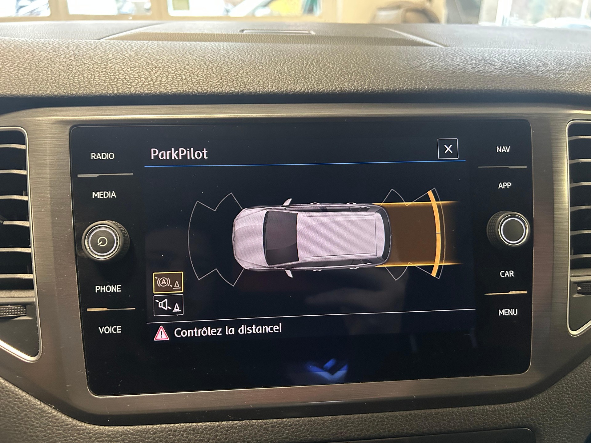 VW Golf VII Sportsvan 1.5 TSI 150 Highline DSG - 15