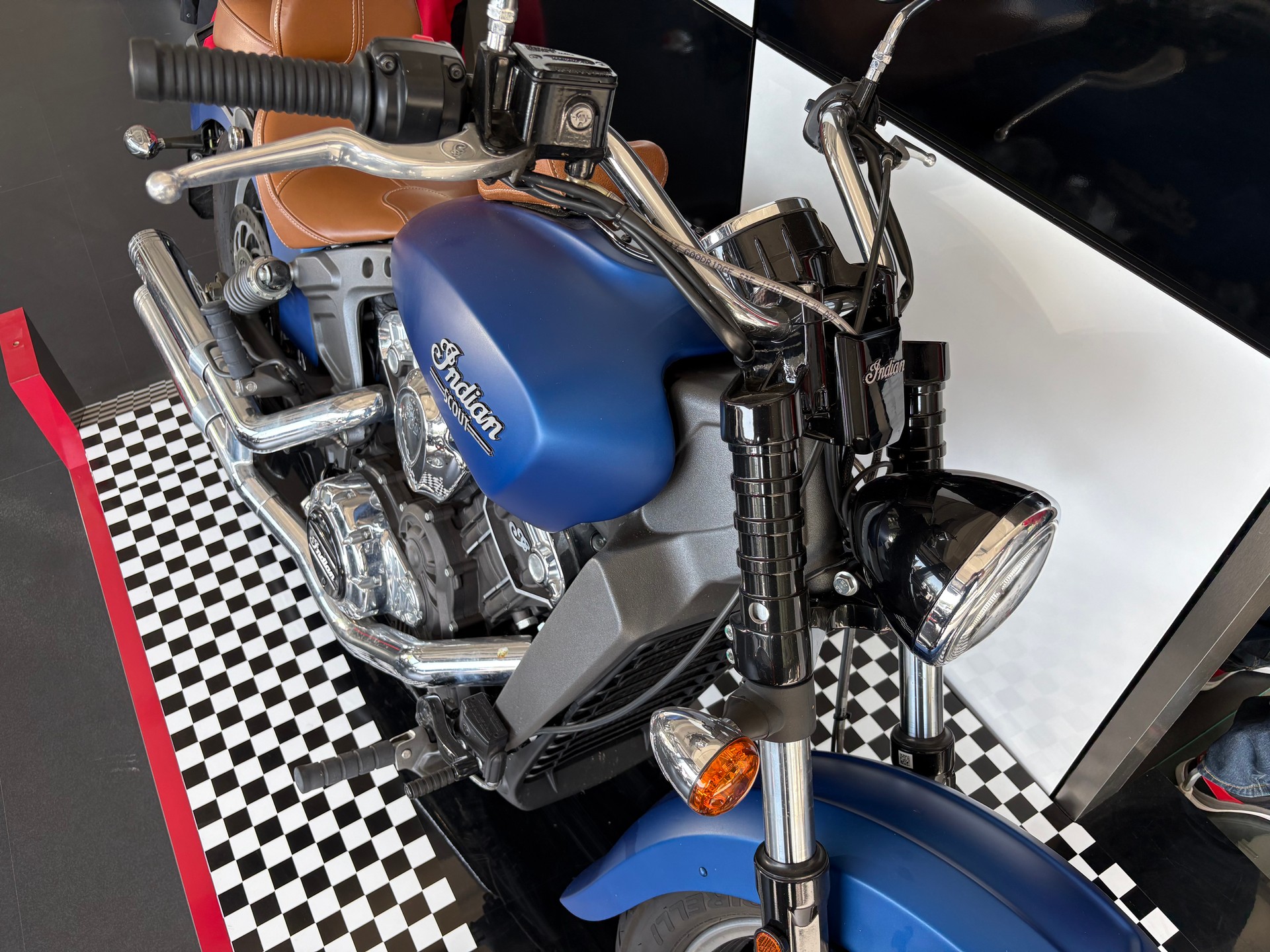 INDIAN Scout ABS - 7