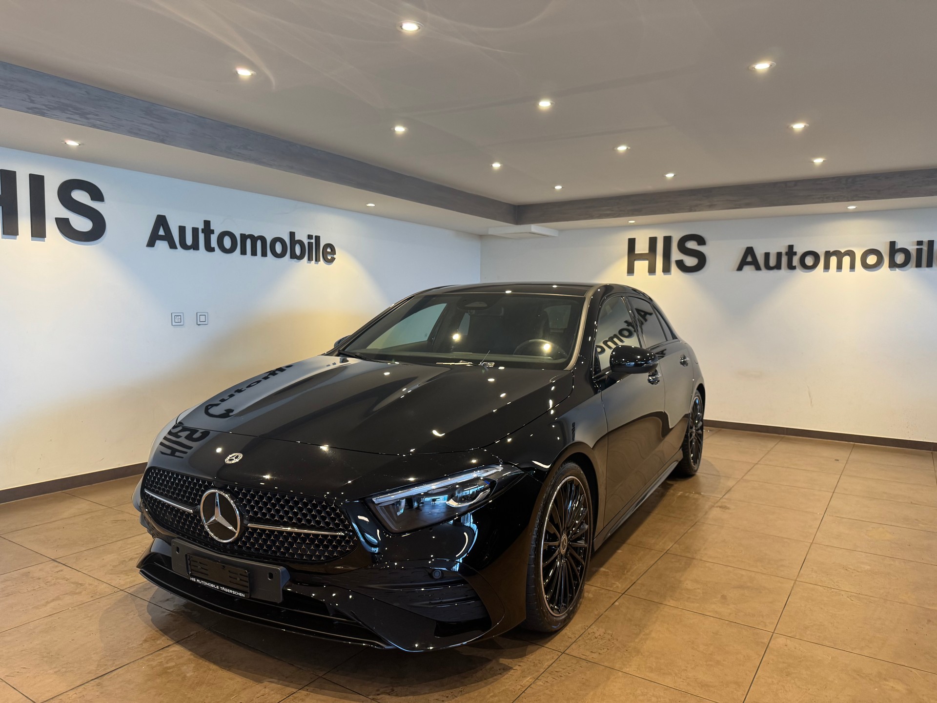MERCEDES-BENZ A 250 AMG Line 4m