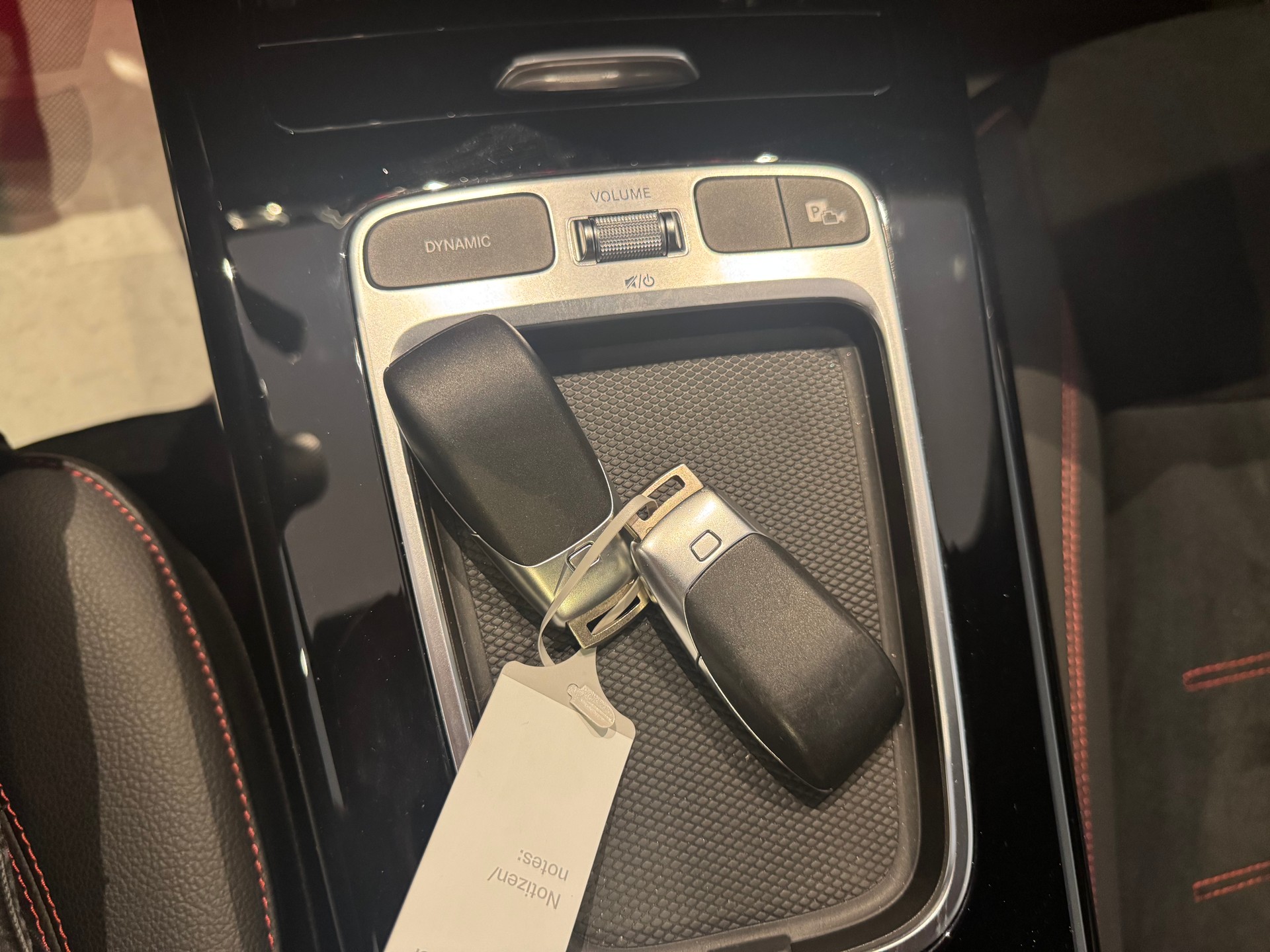 MERCEDES-BENZ A 250 AMG Line 4m - 13