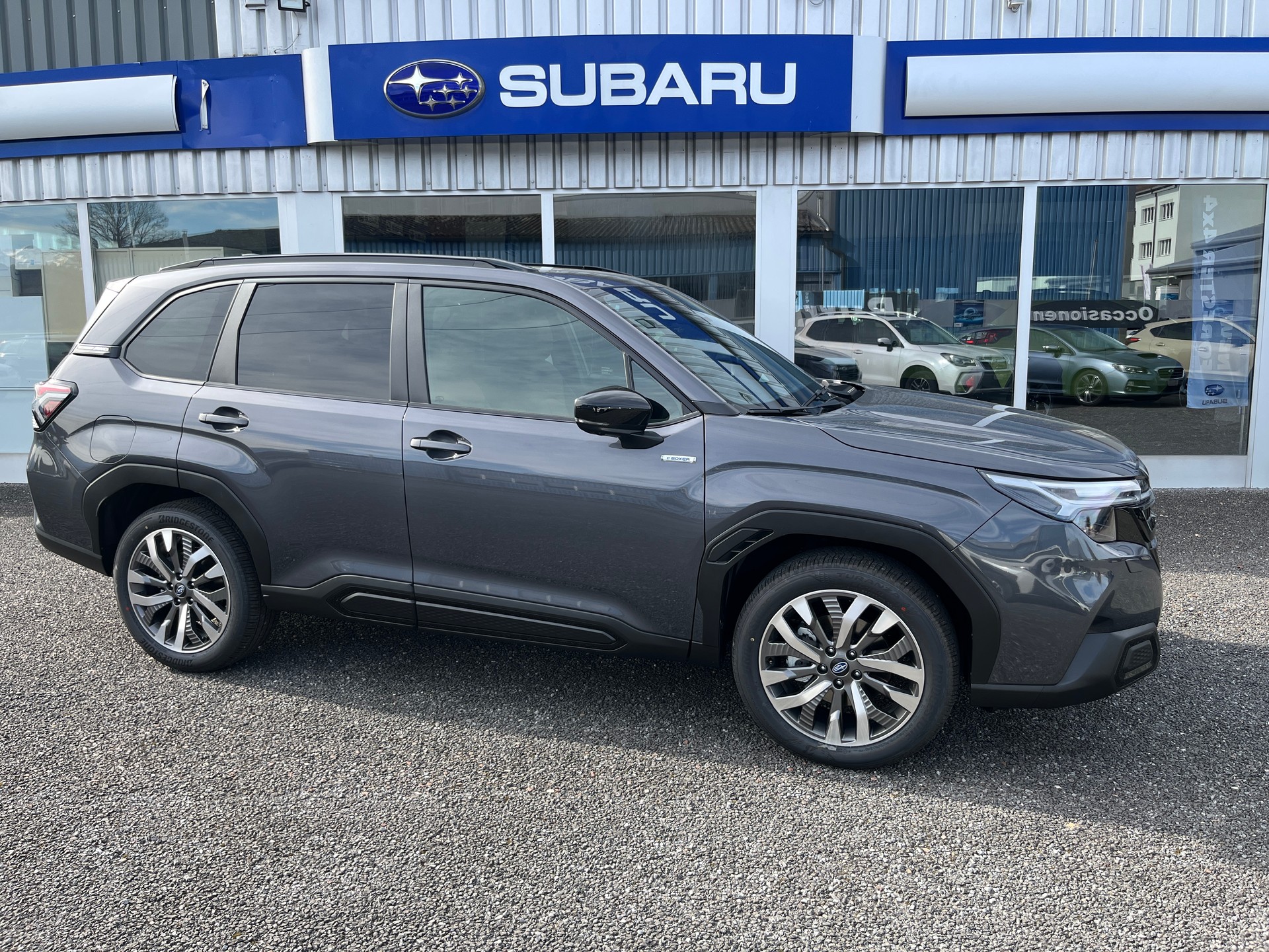 SUBARU Forester 2.0i e-Boxer Luxury Lineartronic - 2