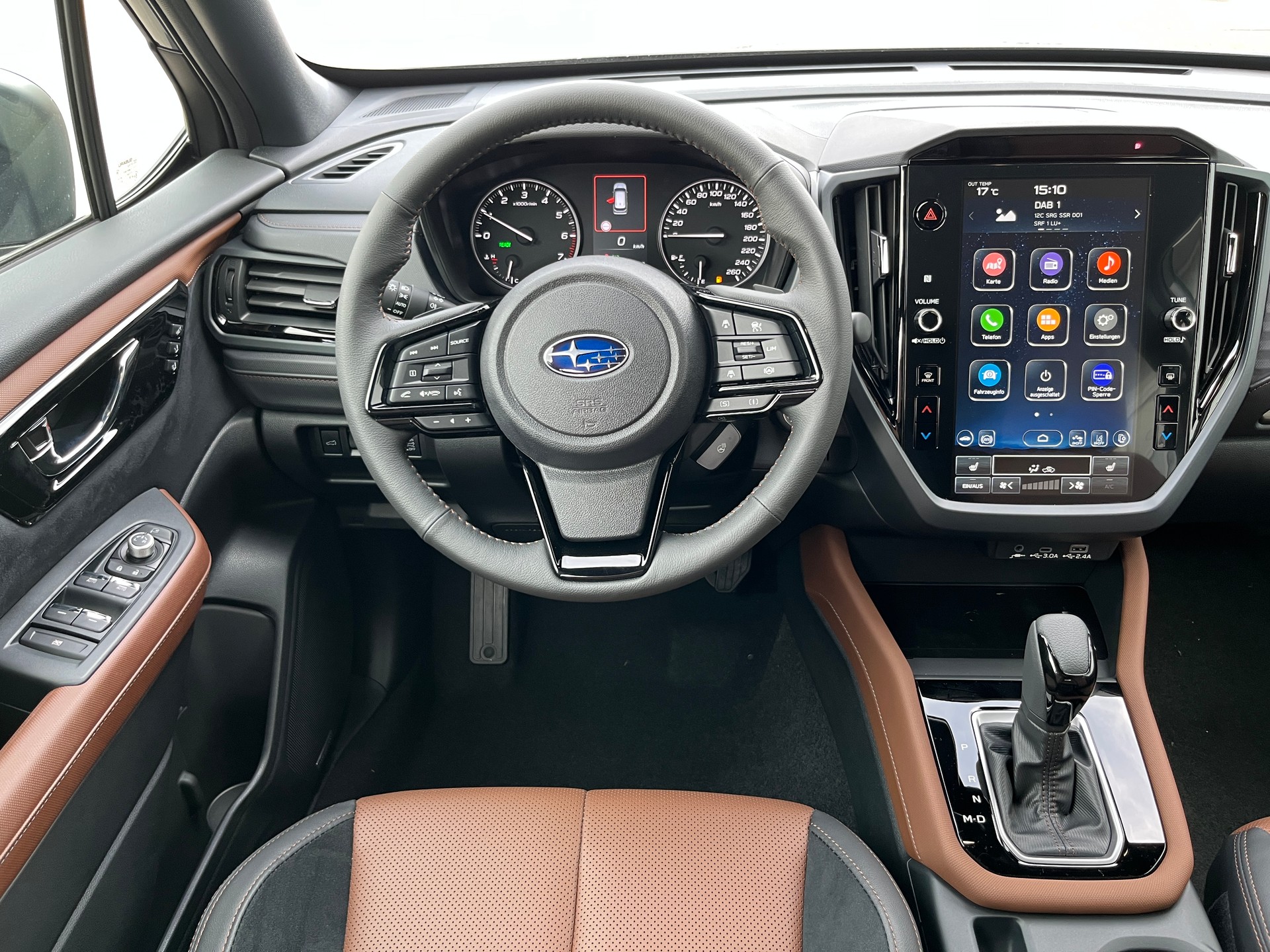 SUBARU Forester 2.0i e-Boxer Luxury Lineartronic - 15