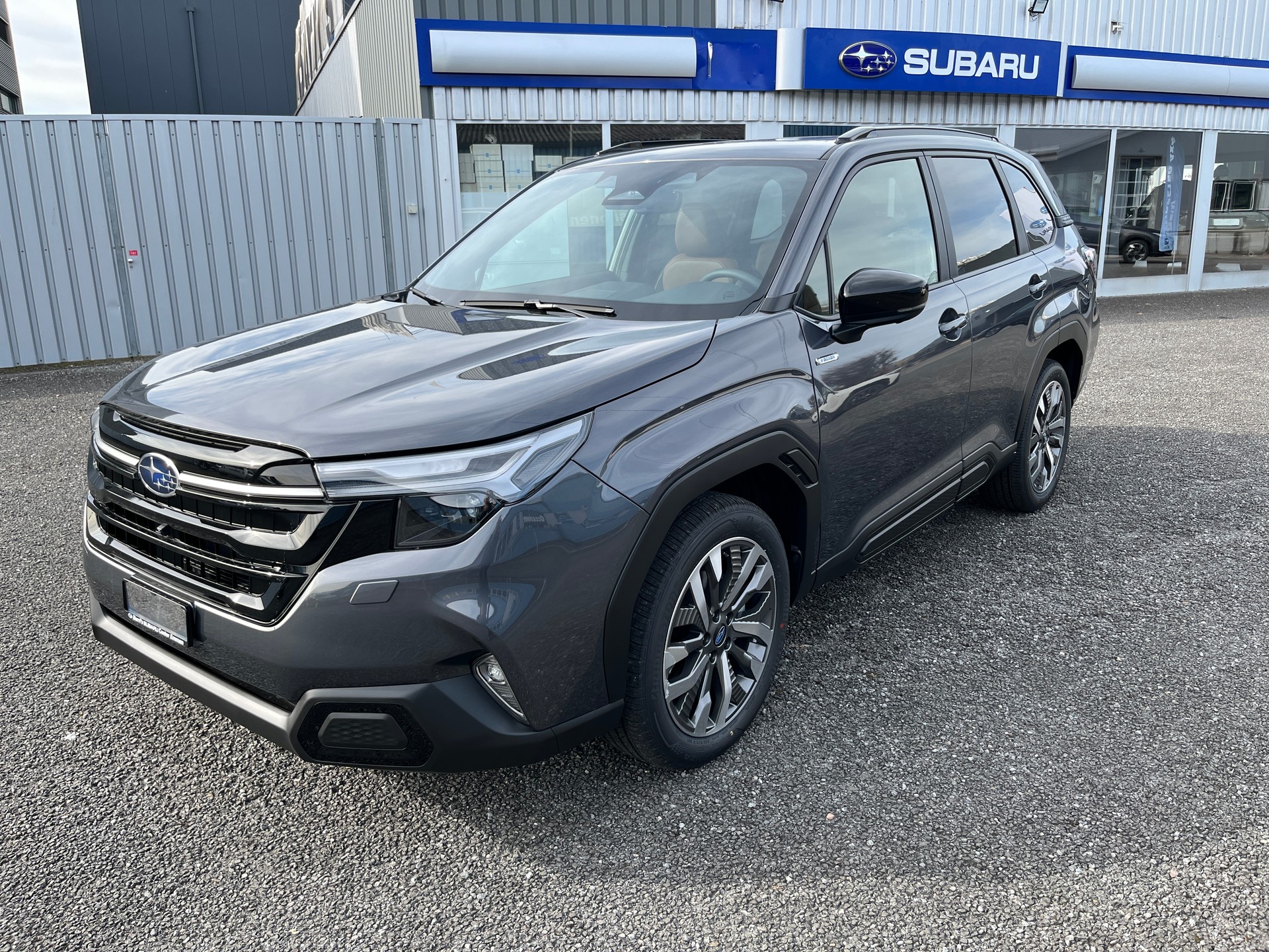 SUBARU Forester 2.0i e-Boxer Luxury Lineartronic - 12