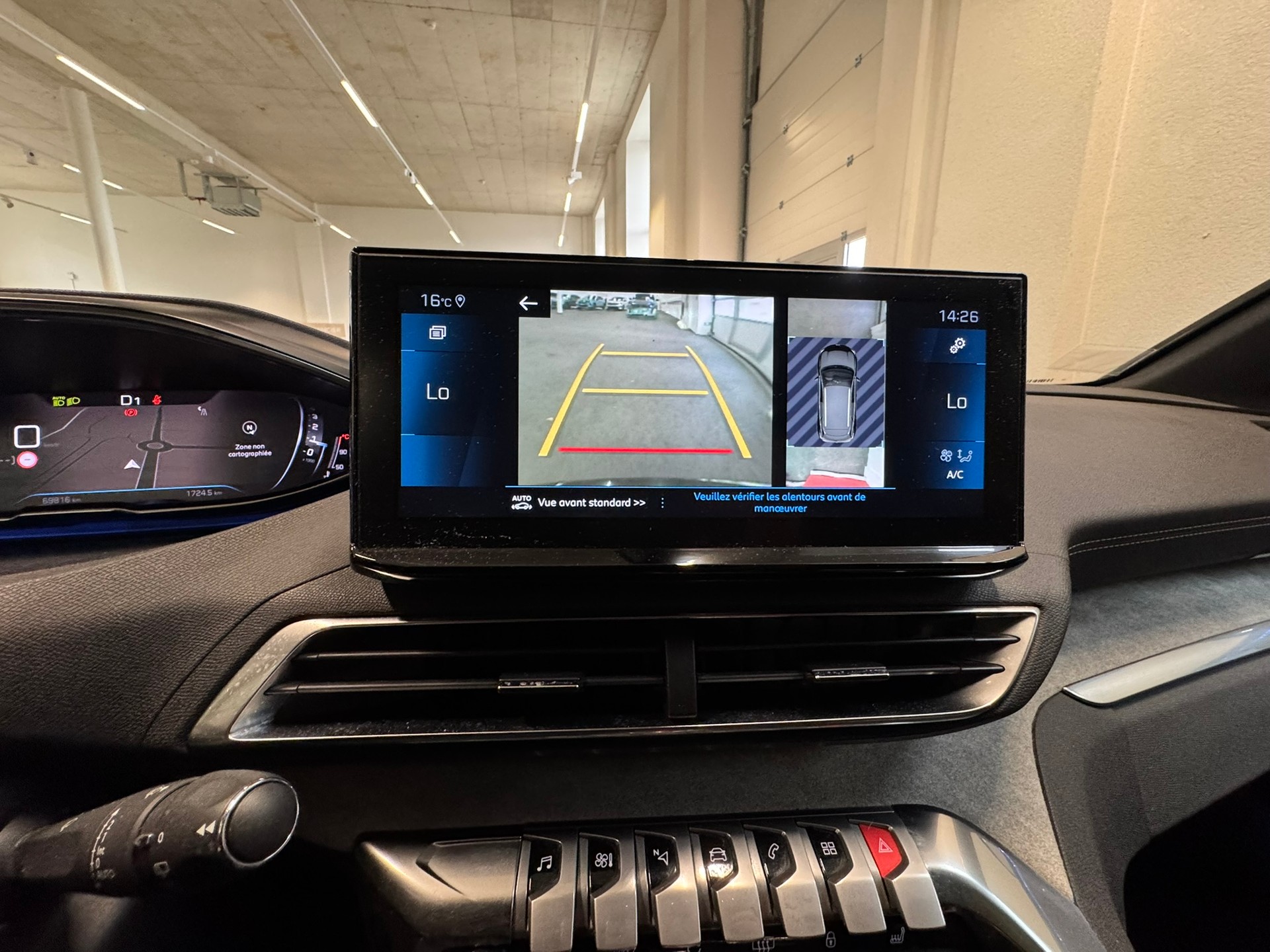 PEUGEOT 3008 1.5 BlueHDi GT EAT8 - 11
