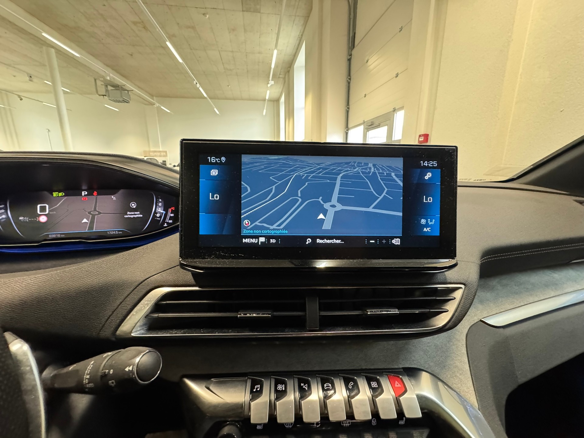 PEUGEOT 3008 1.5 BlueHDi GT EAT8 - 9
