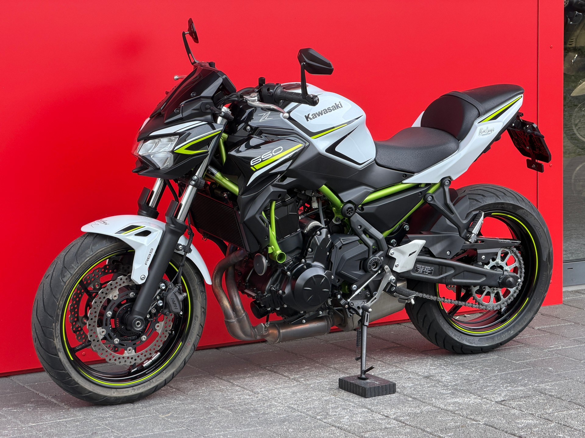 KAWASAKI Z 650 (35kW) - 11