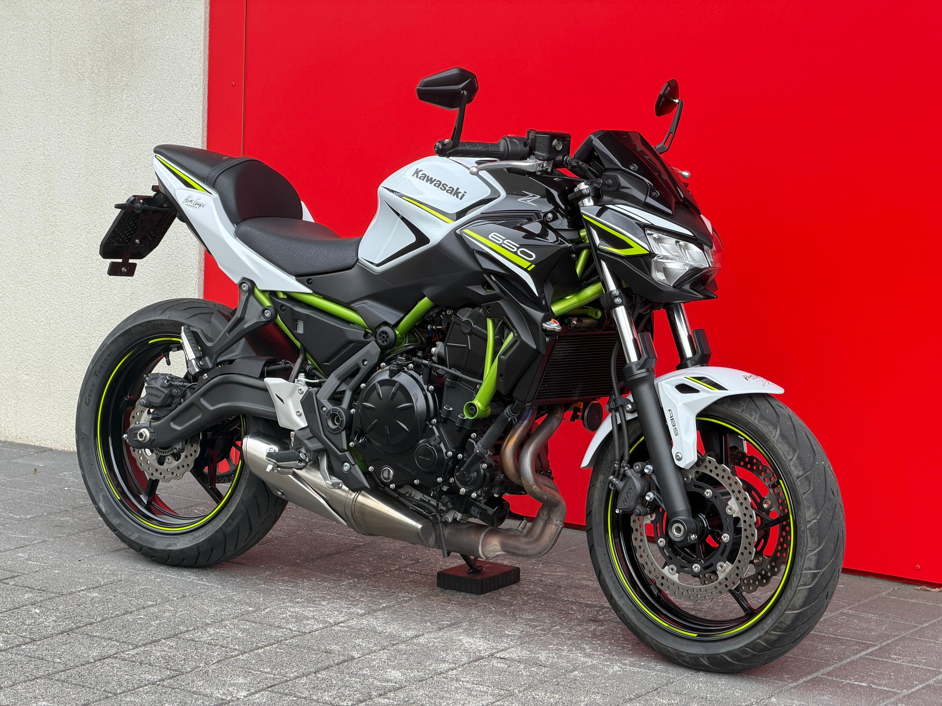 KAWASAKI Z 650 (35kW) - 9