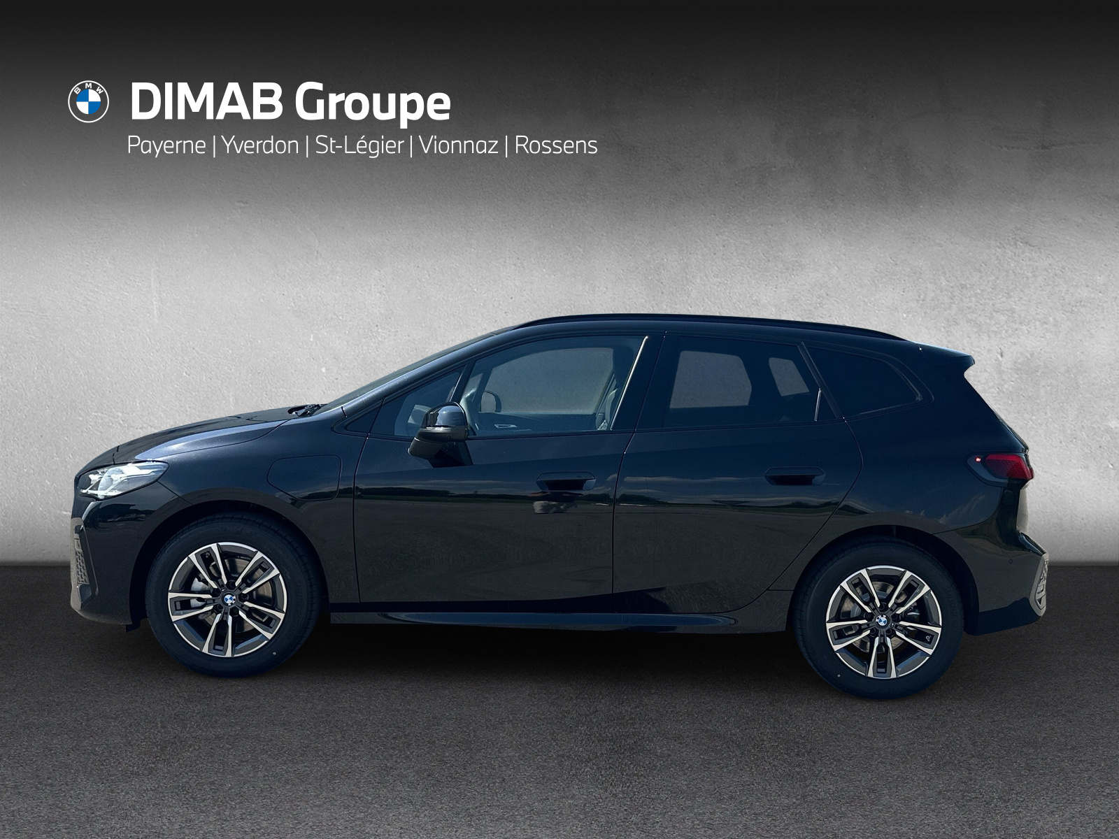 BMW 225e xDrive Active Tourer - 2