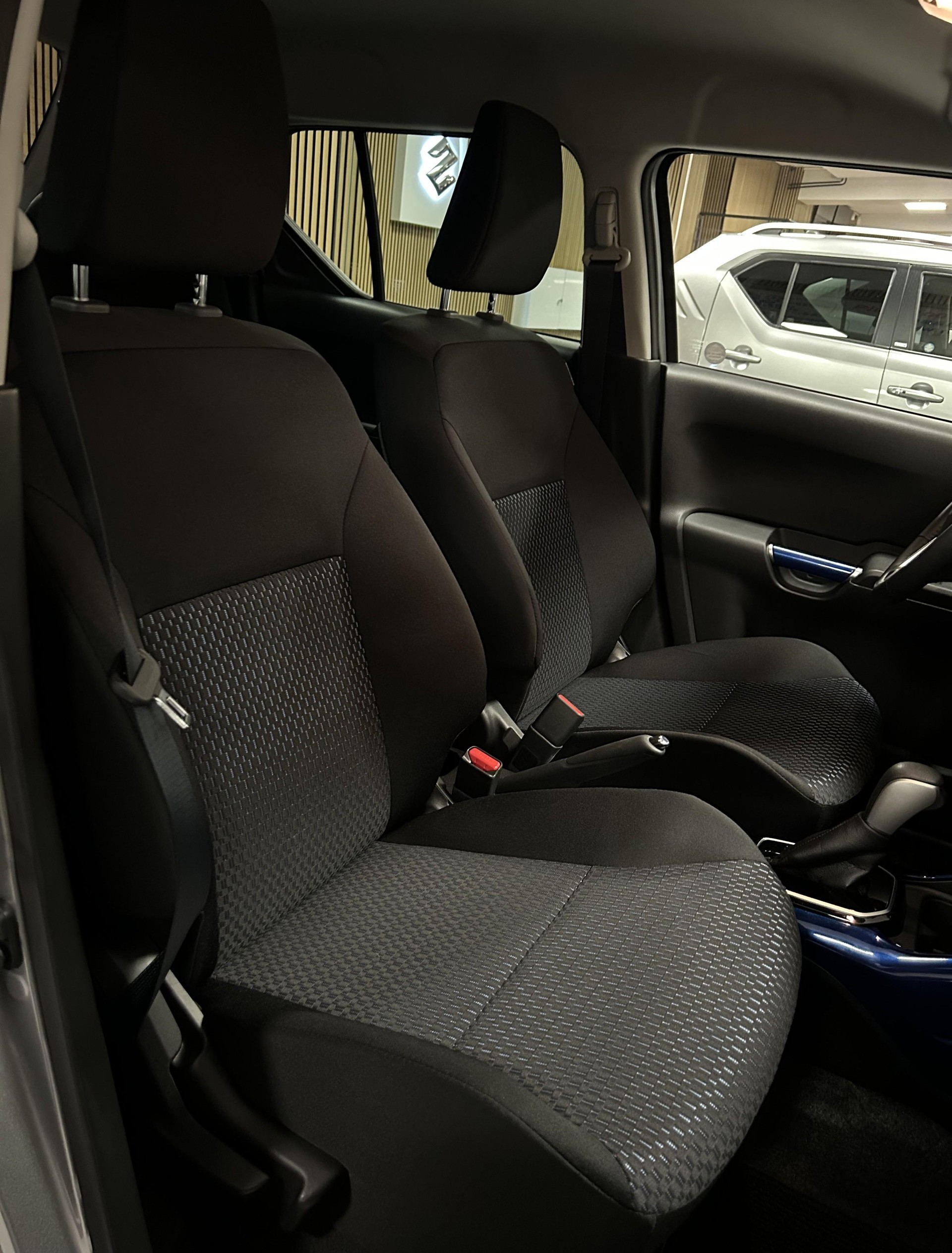 SUZUKI Ignis 1.2 Generation Top Hybrid - 16