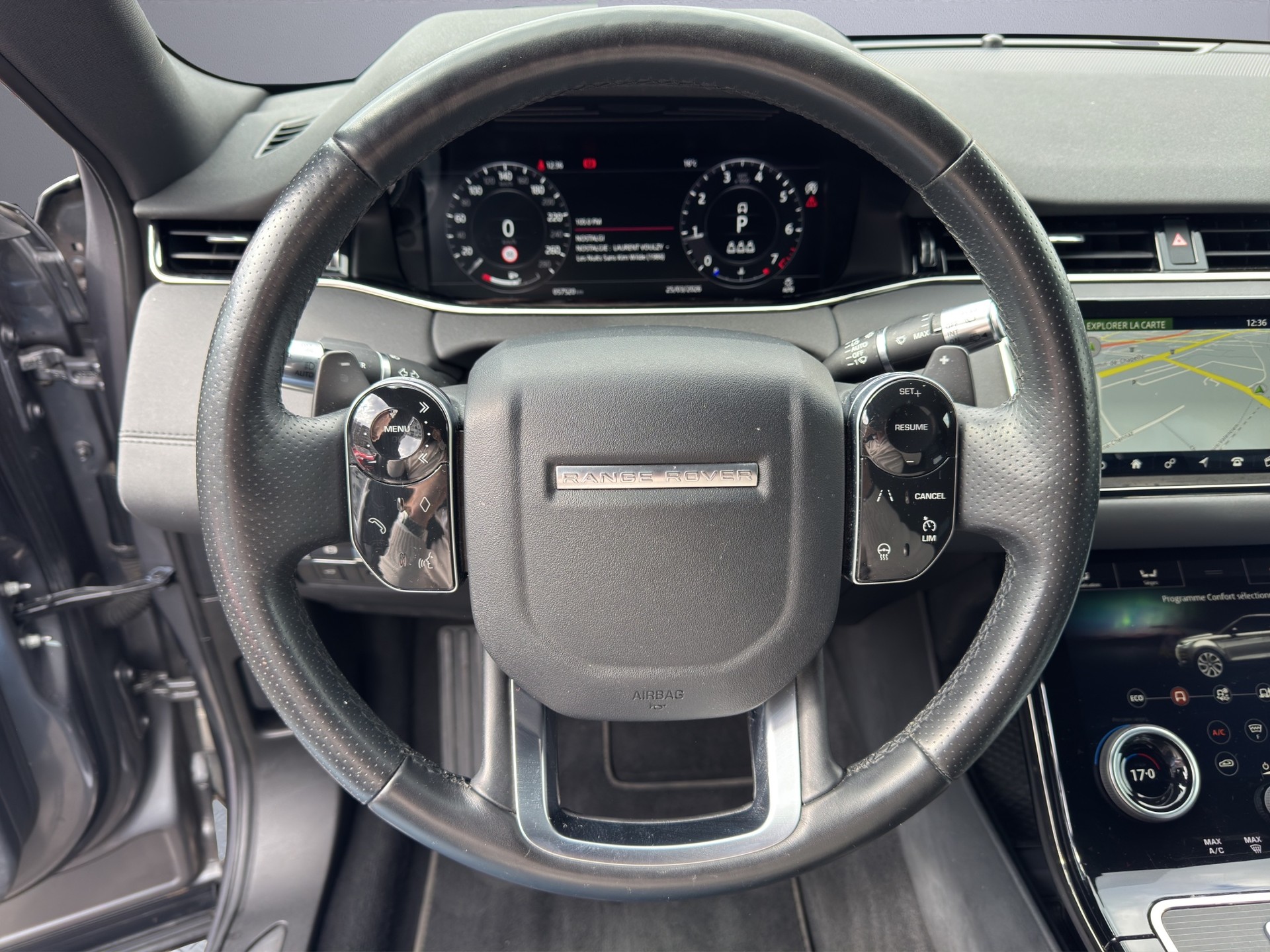 LAND ROVER Range Rover Evoque R-Dynamic P 200 AT9 - 11