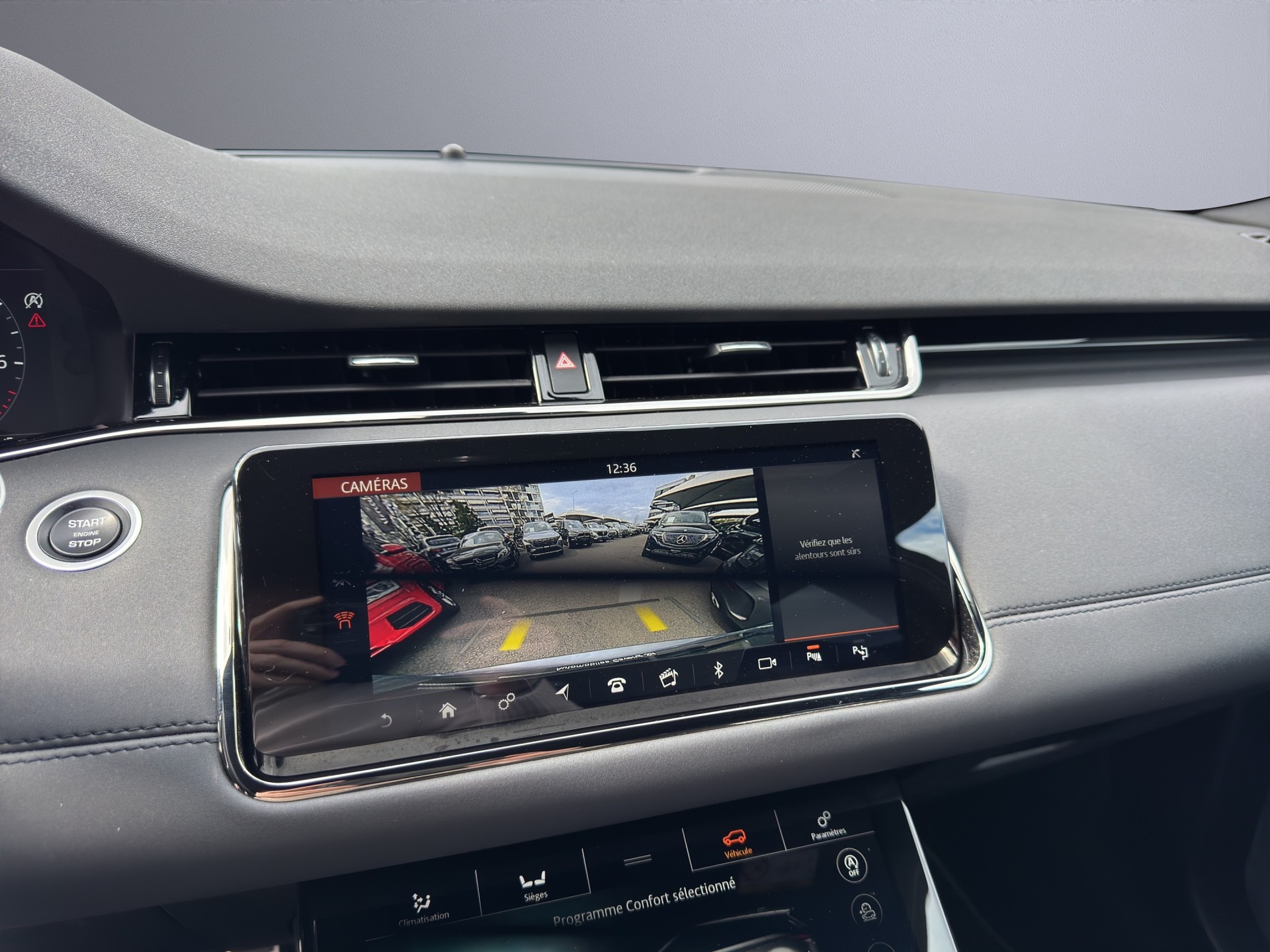 LAND ROVER Range Rover Evoque R-Dynamic P 200 AT9 - 14