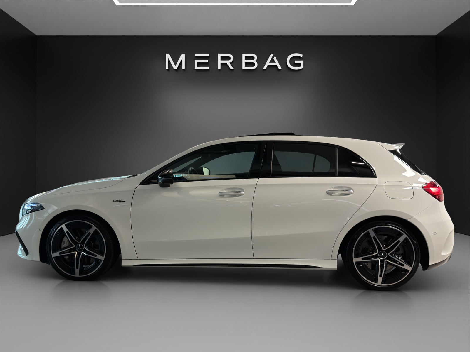 MERCEDES-BENZ A AMG 35 4Matic 8G-DCT - 3