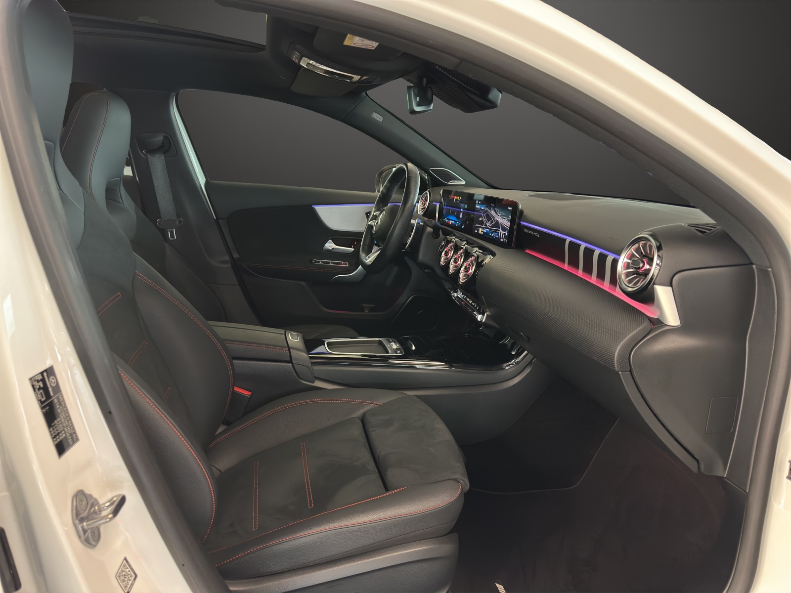 MERCEDES-BENZ A AMG 35 4Matic 8G-DCT - 11