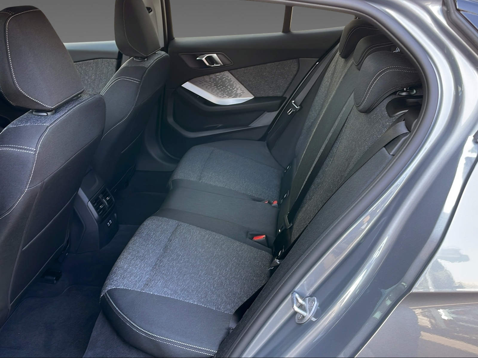 BMW 120d M Sport Pro Steptronic - 9