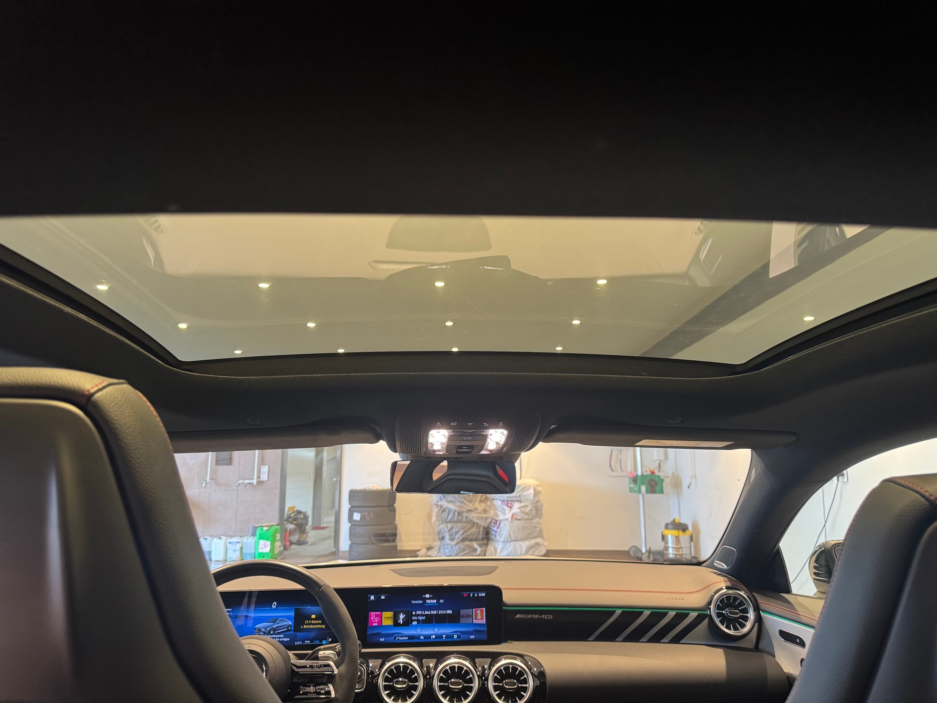 MERCEDES-BENZ CLA 35 AMG 4matic - 13
