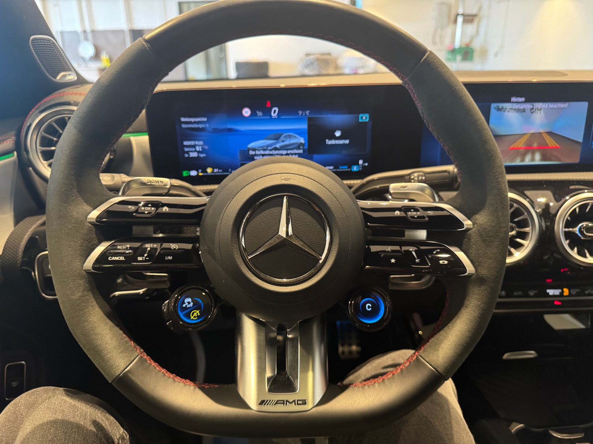 MERCEDES-BENZ CLA 35 AMG 4matic - 19