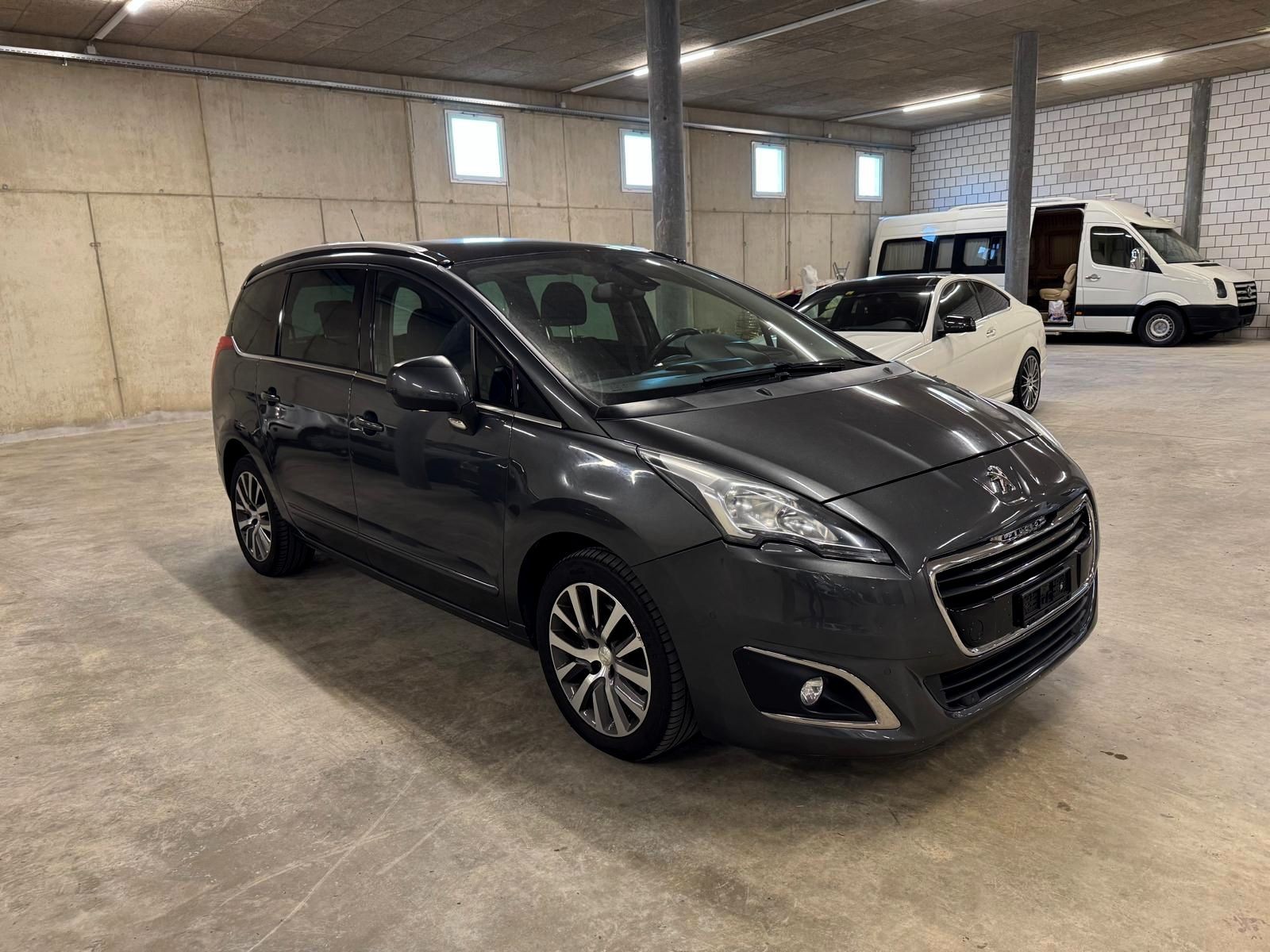 PEUGEOT 5008 2.0 HDI Business Tiptronic - 1