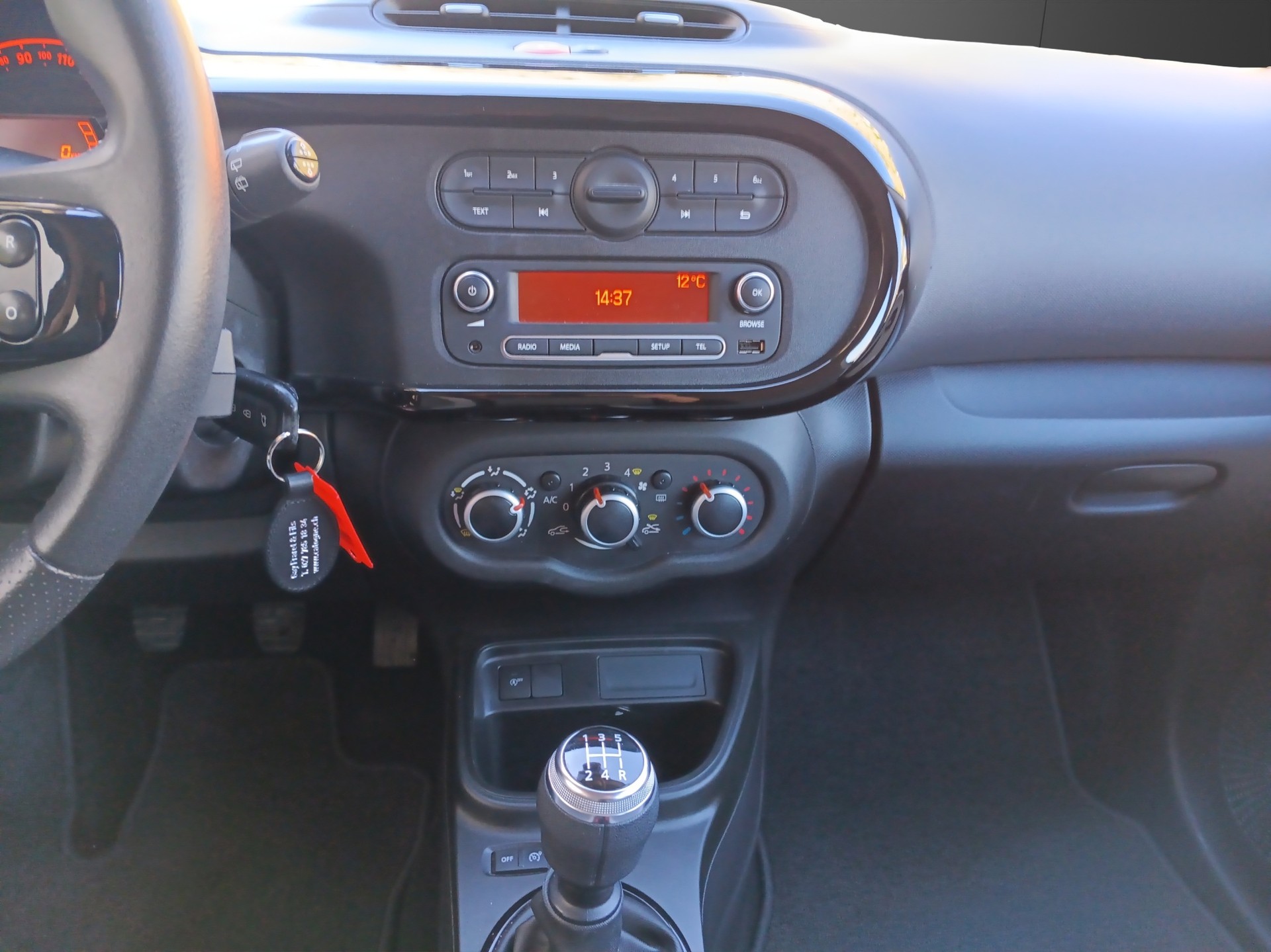RENAULT Twingo SCe 65 Zen - 14