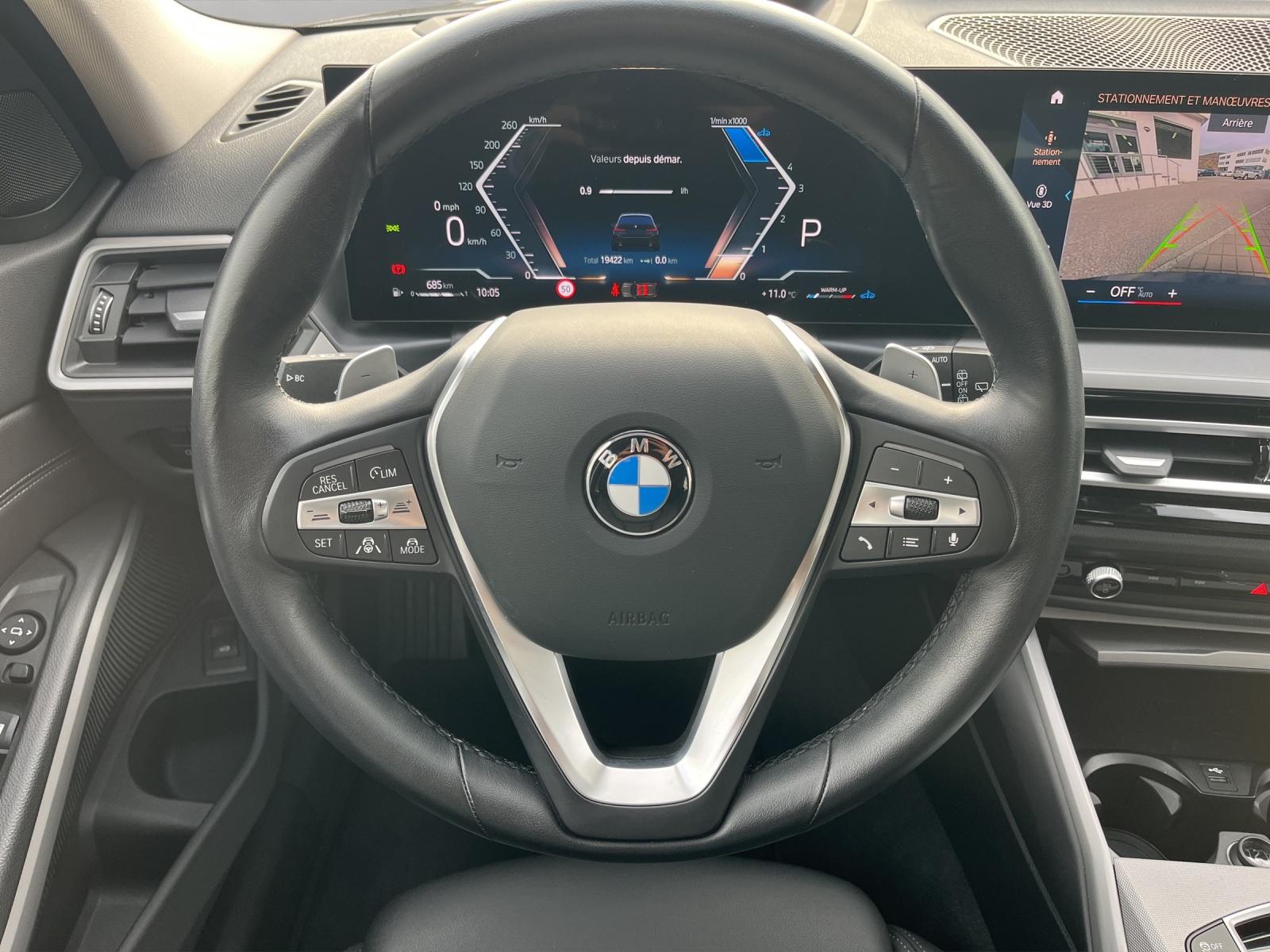 BMW 320d xDrive 48V Touring Steptronic - 13