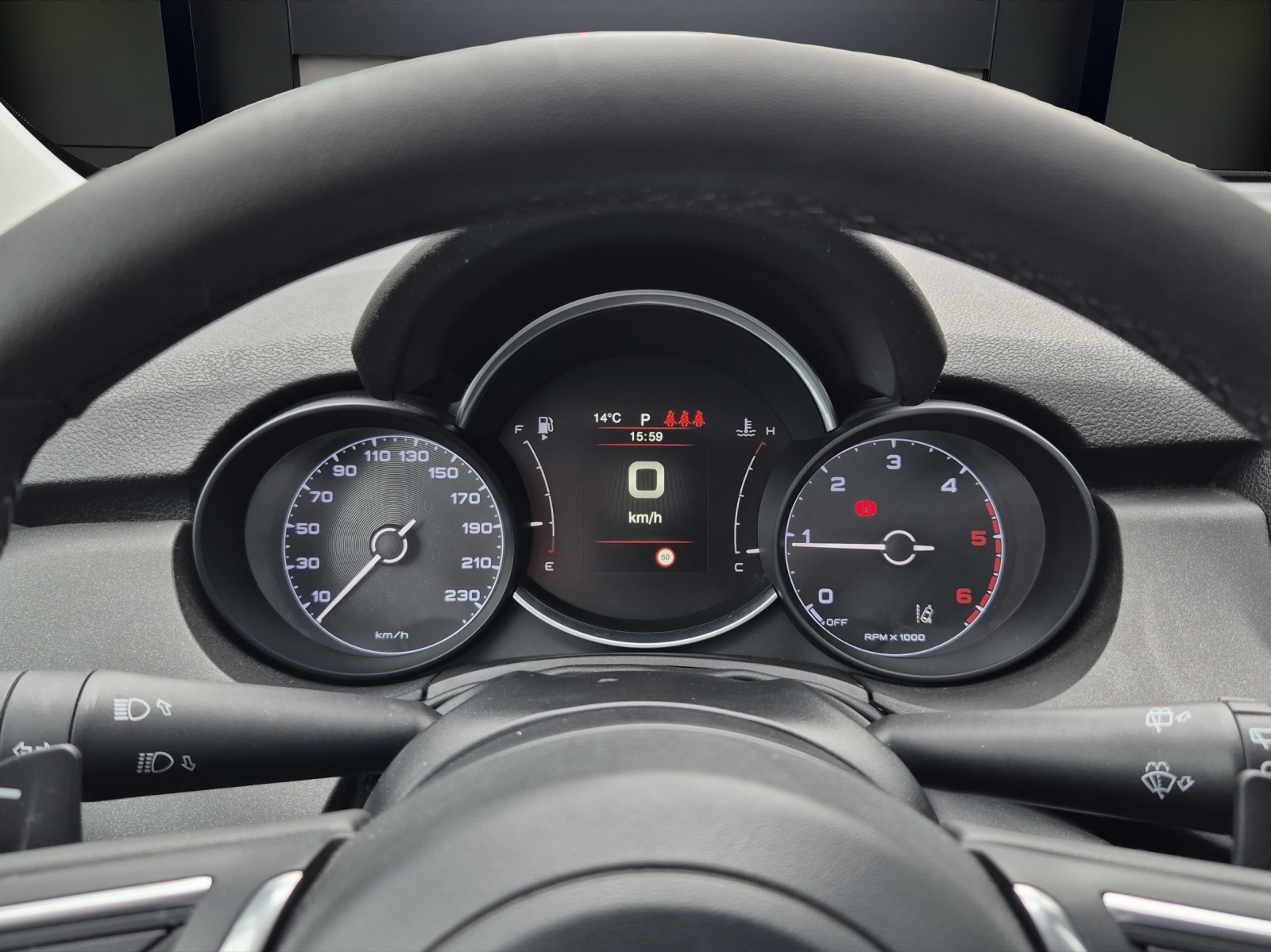 FIAT 500X 2.0MJ Cross 4x4 Automatic - 8