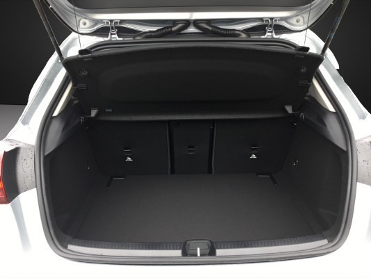 MERCEDES-BENZ A 250 4Matic 8G-DCT - 12