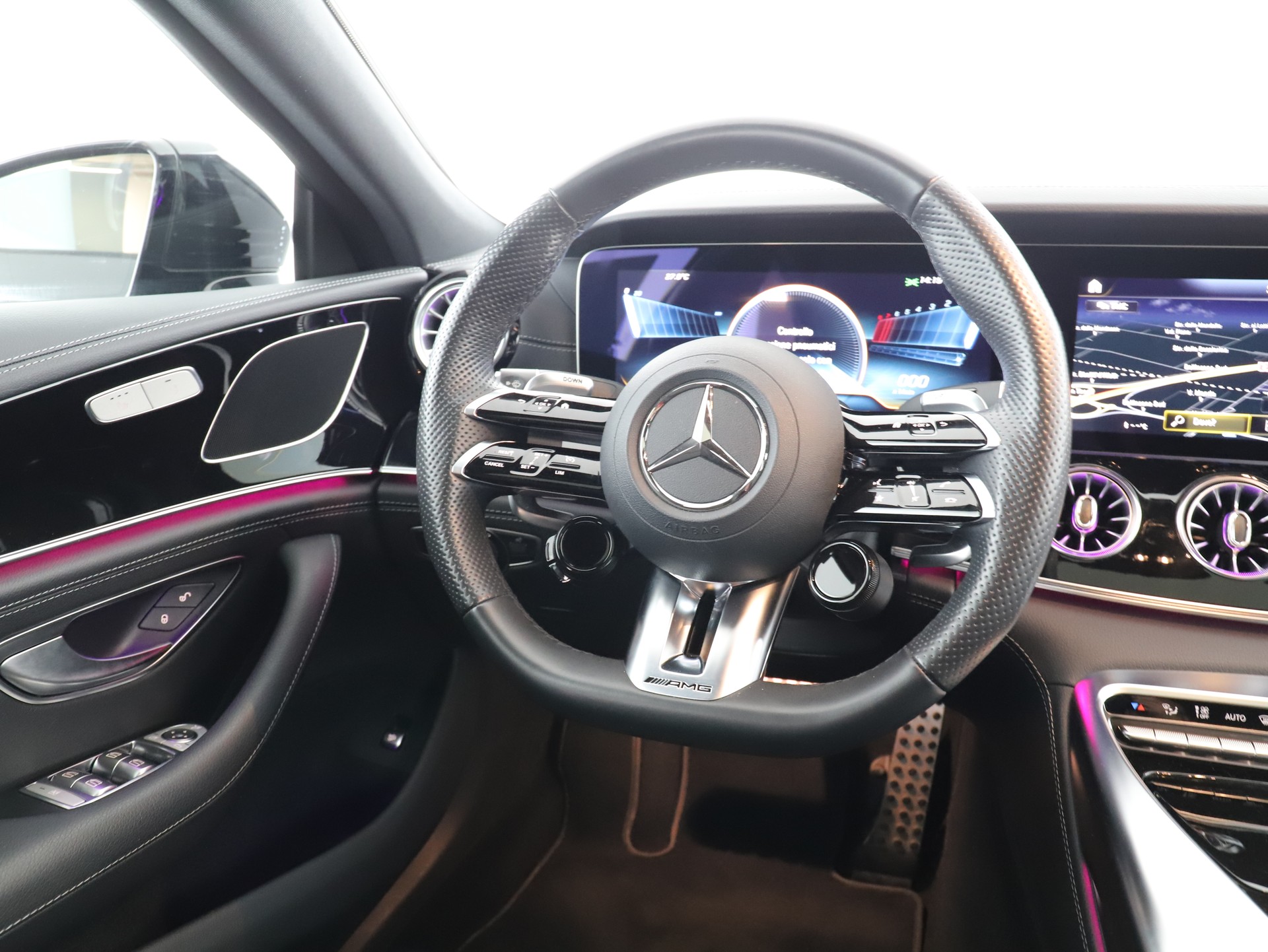 MERCEDES-BENZ AMG GT 4 43 4Matic+ - 14