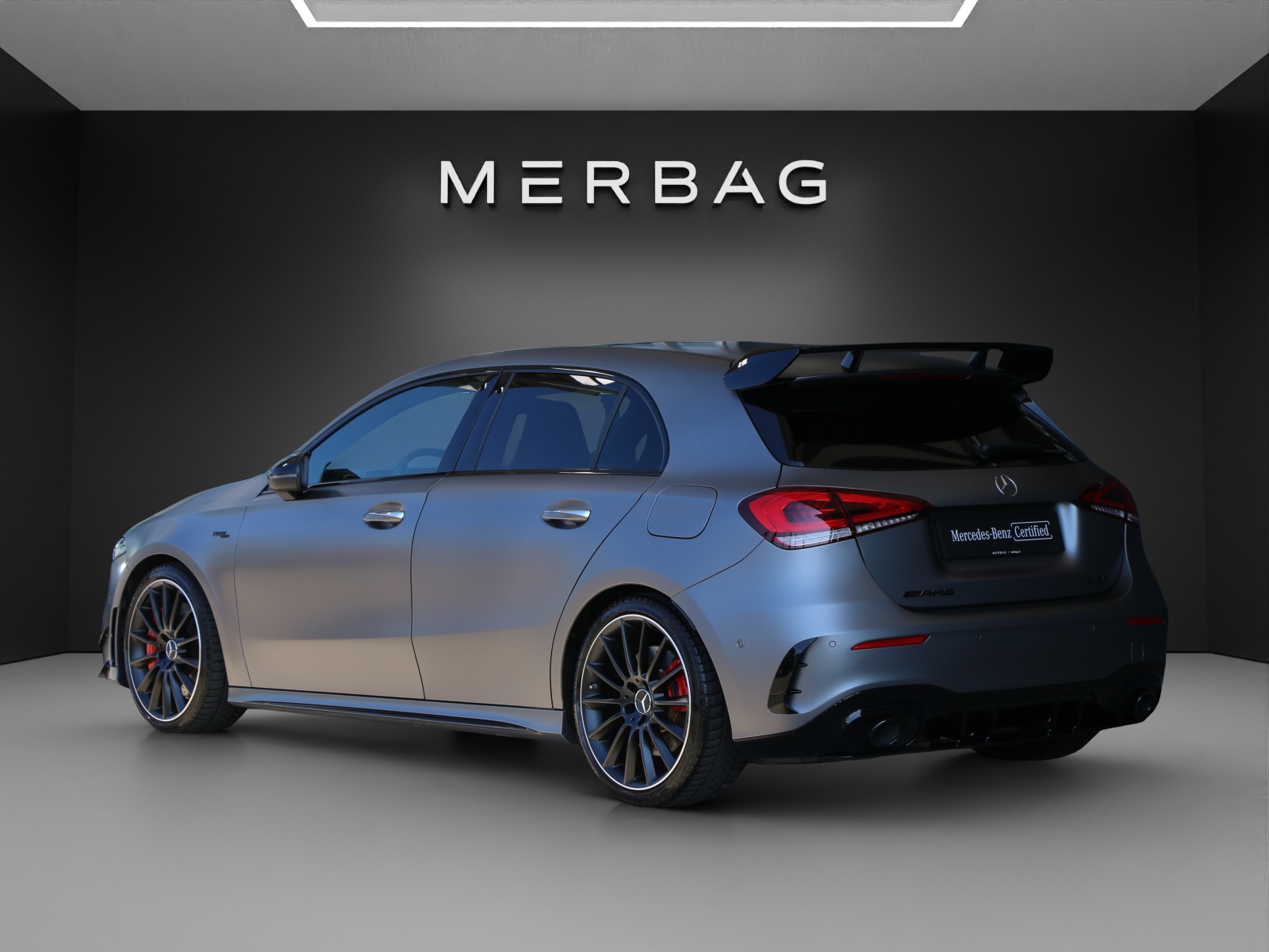 MERCEDES-BENZ A 35 AMG 4Matic - 3