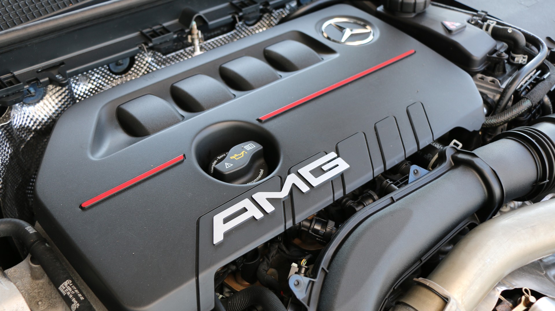 MERCEDES-BENZ A 35 AMG 4Matic - 23