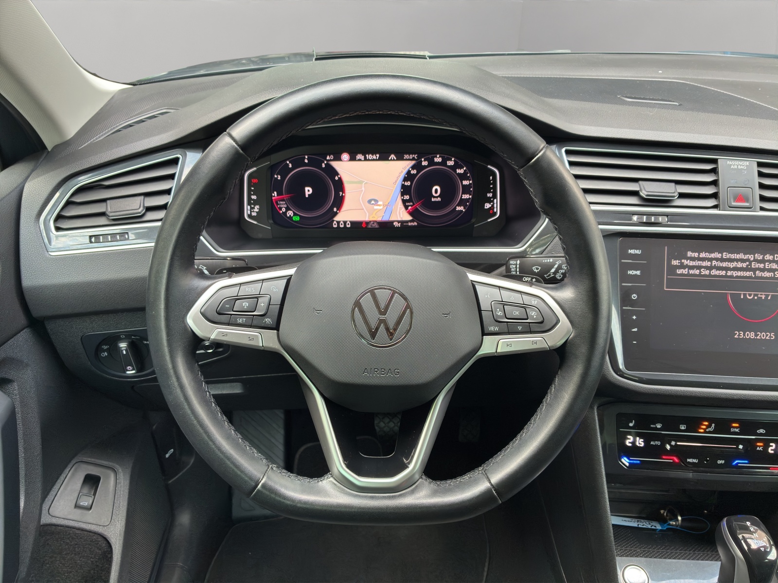 VW Tiguan 2.0TSI Elegance 4Motion DSG - 10
